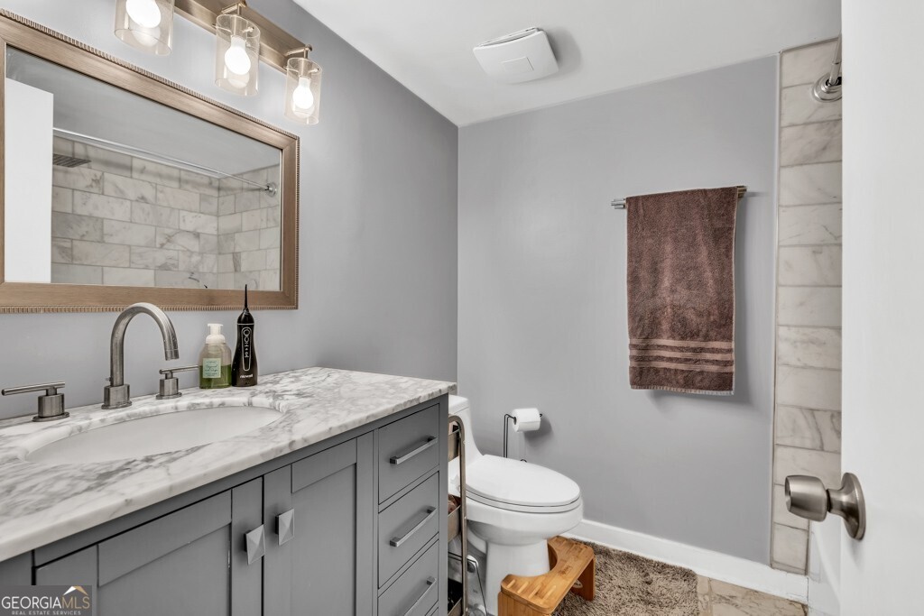 7307 Cardigan Circle