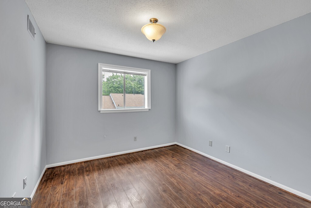 7307 Cardigan Circle