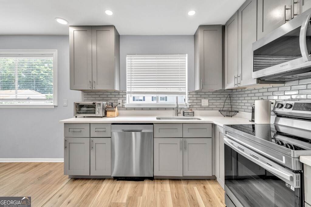 7307 Cardigan Circle