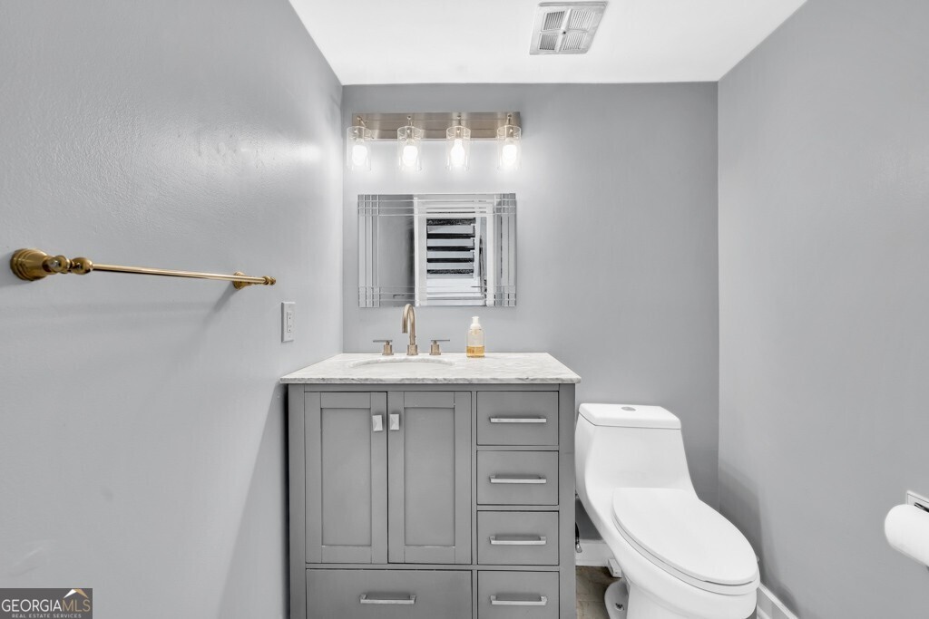 7307 Cardigan Circle