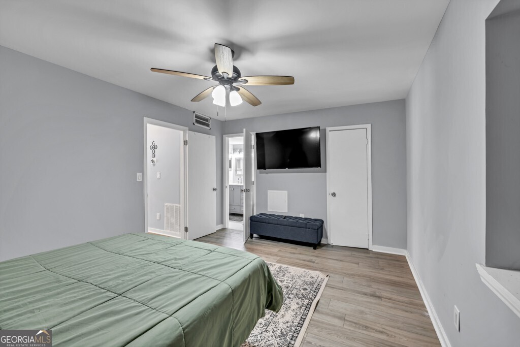 7307 Cardigan Circle