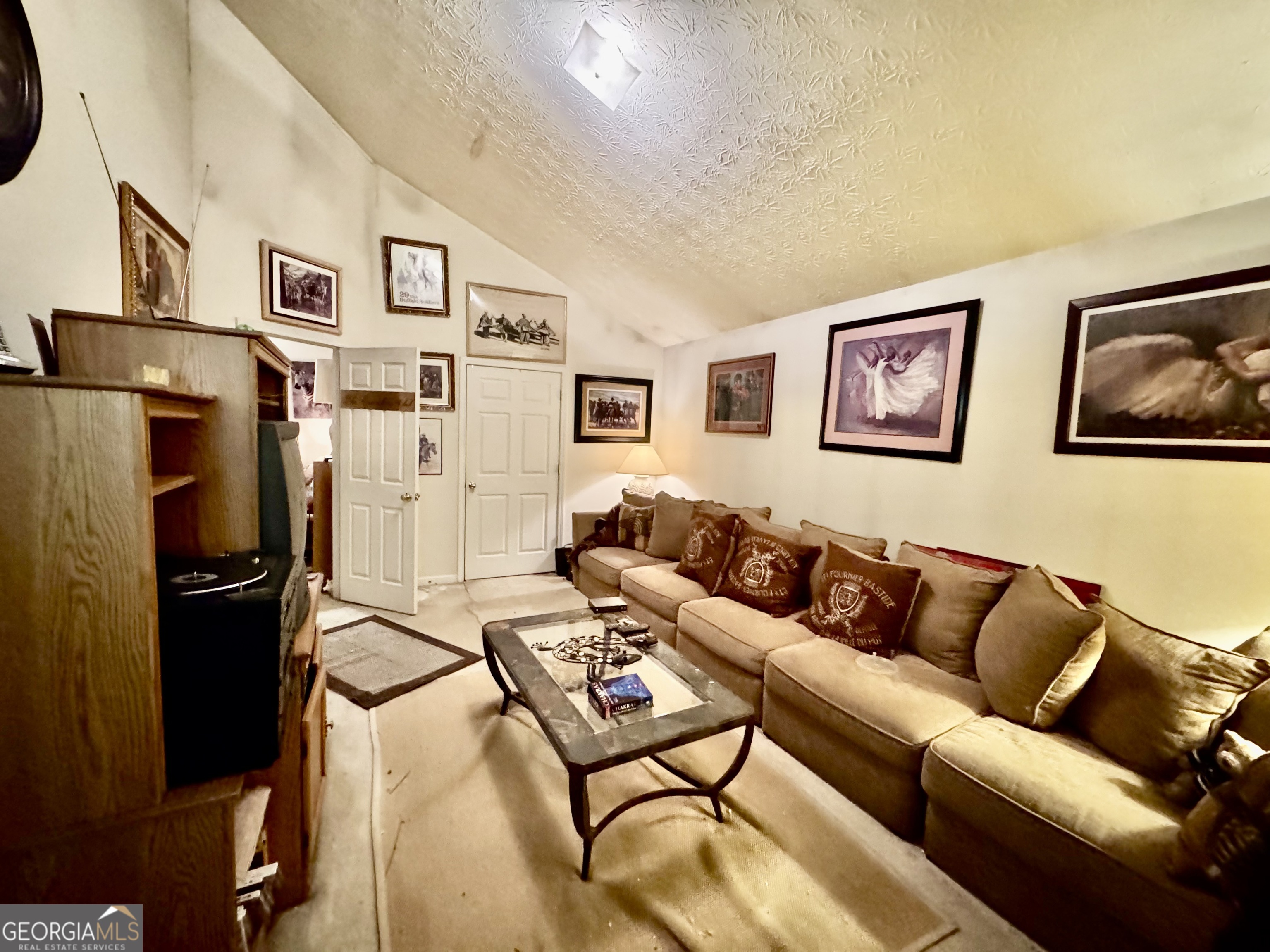 6261 Lake Valley Point