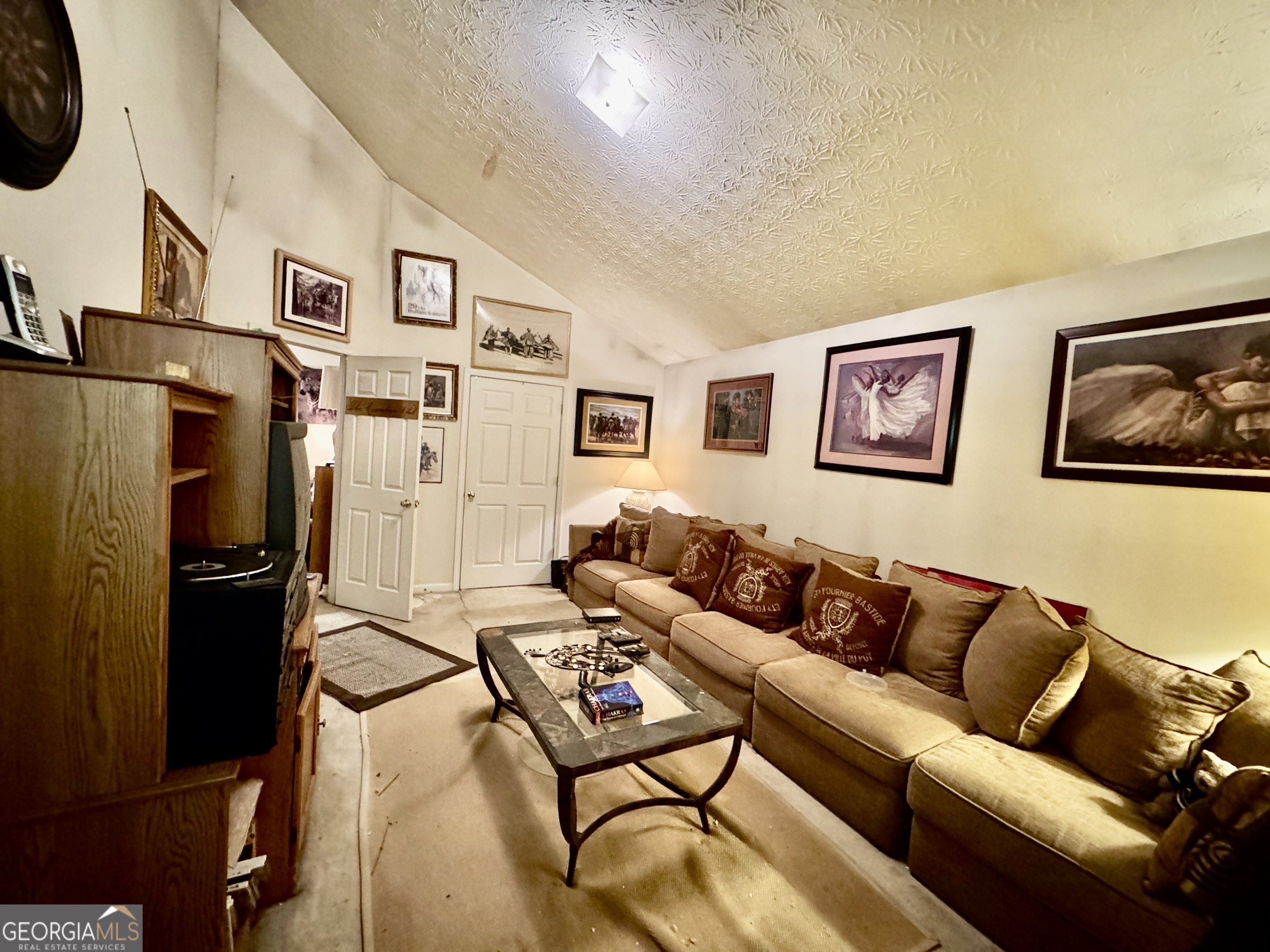 6261 Lake Valley Point