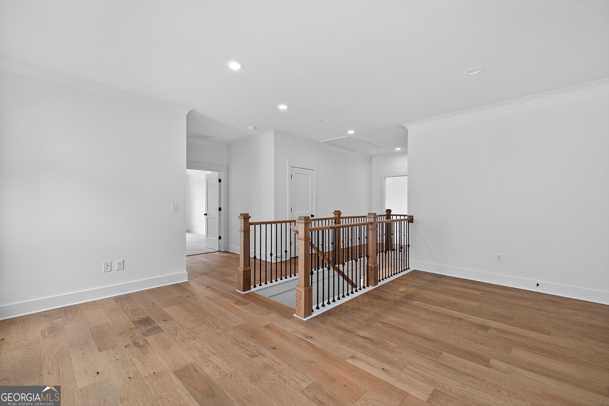 5619 Meadowstone Walk