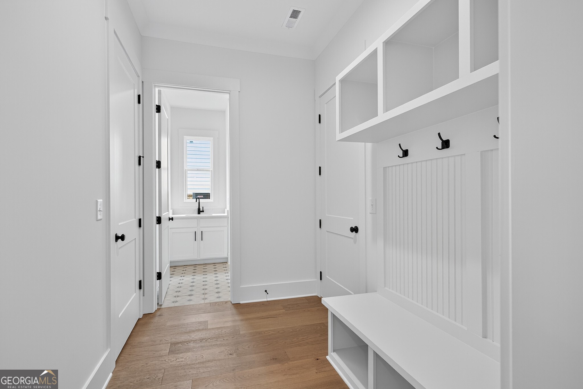 5619 Meadowstone Walk