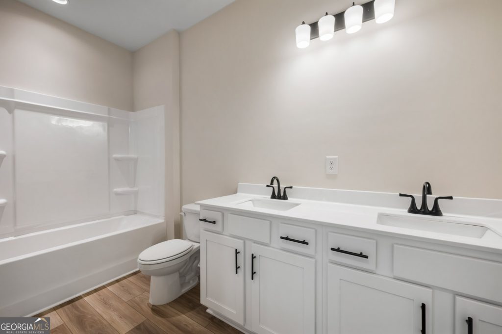 682 Secret Garden Lane # 61A