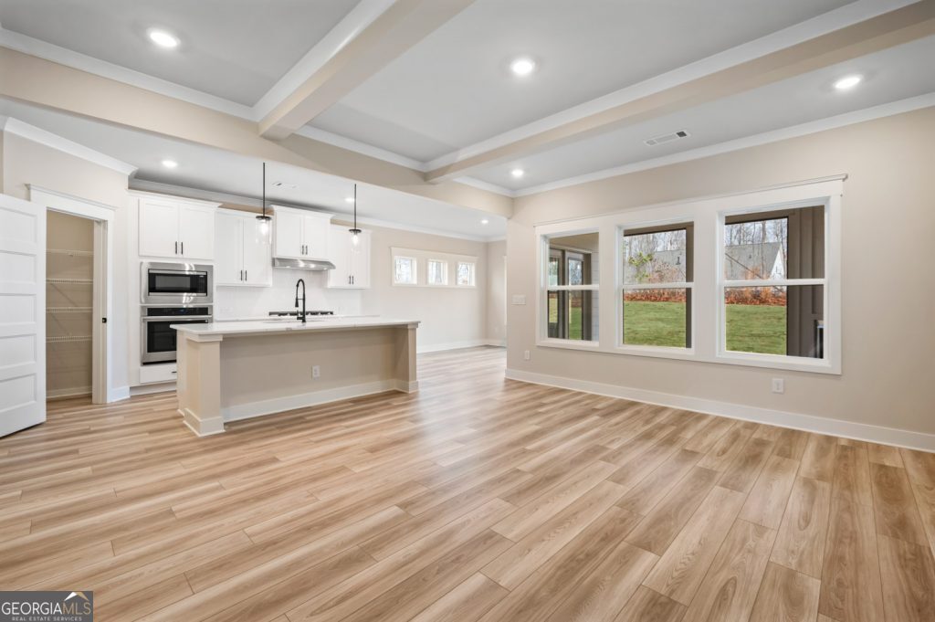 682 Secret Garden Lane # 61A