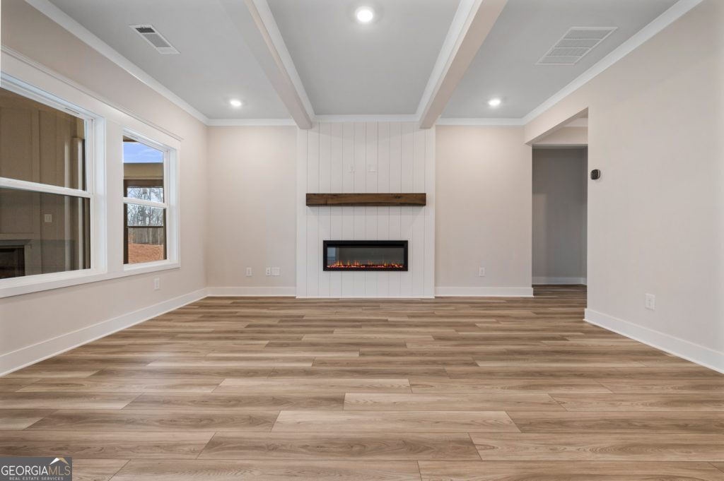 682 Secret Garden Lane # 61A