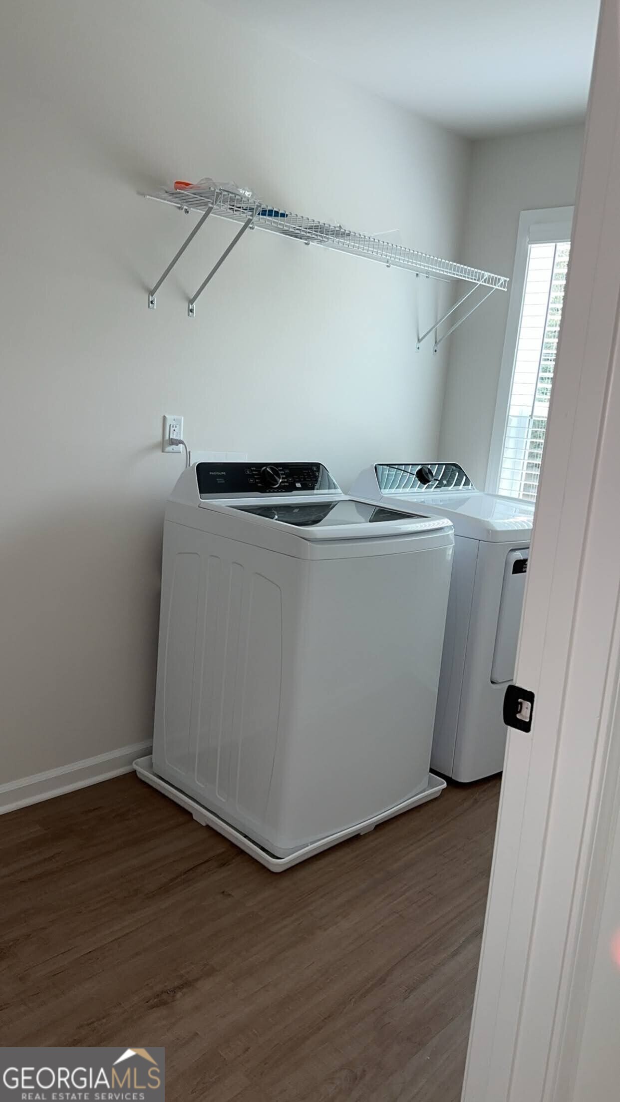 2965 Jefferson Street