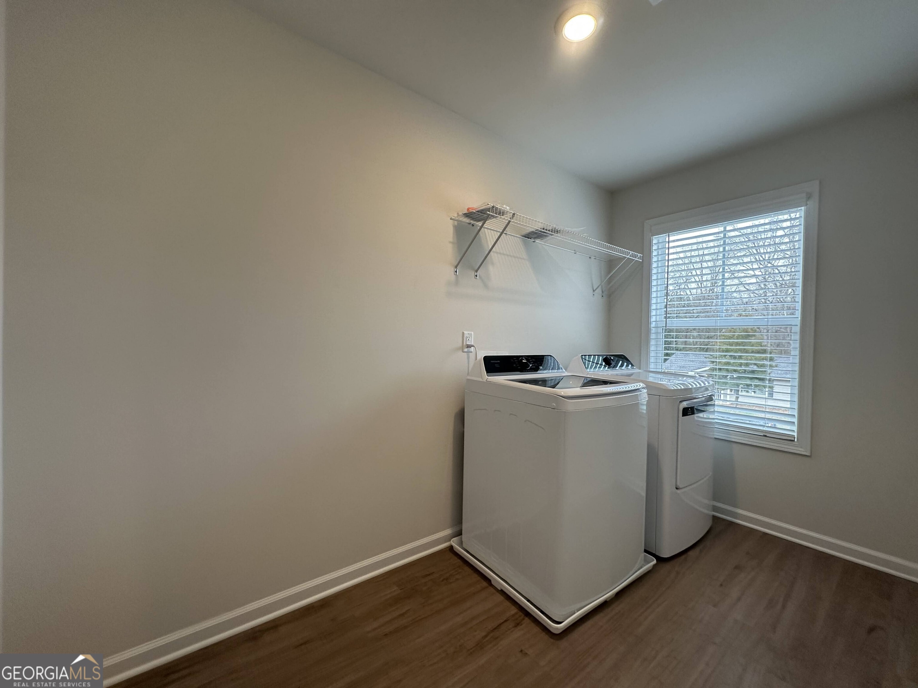 2965 Jefferson Street