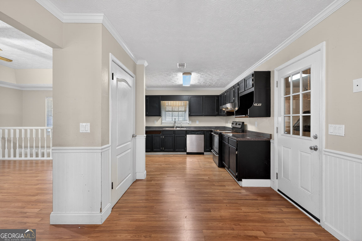 2538 Forest Dale Drive