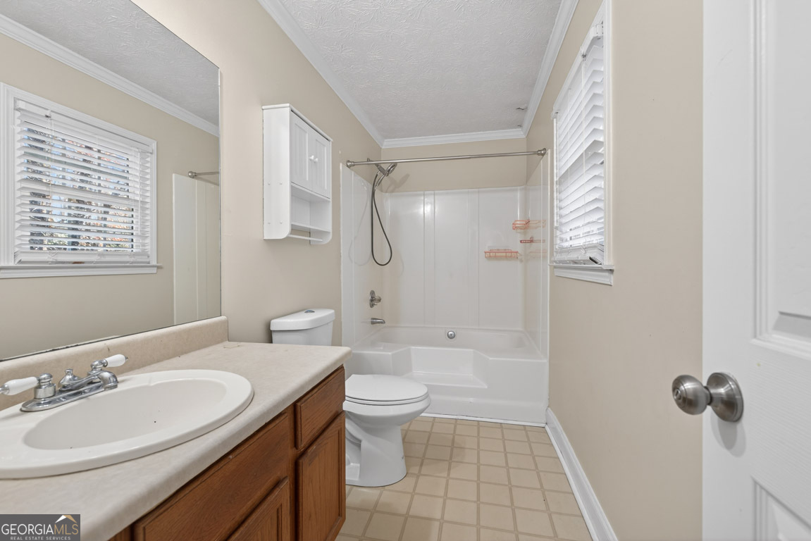 2538 Forest Dale Drive