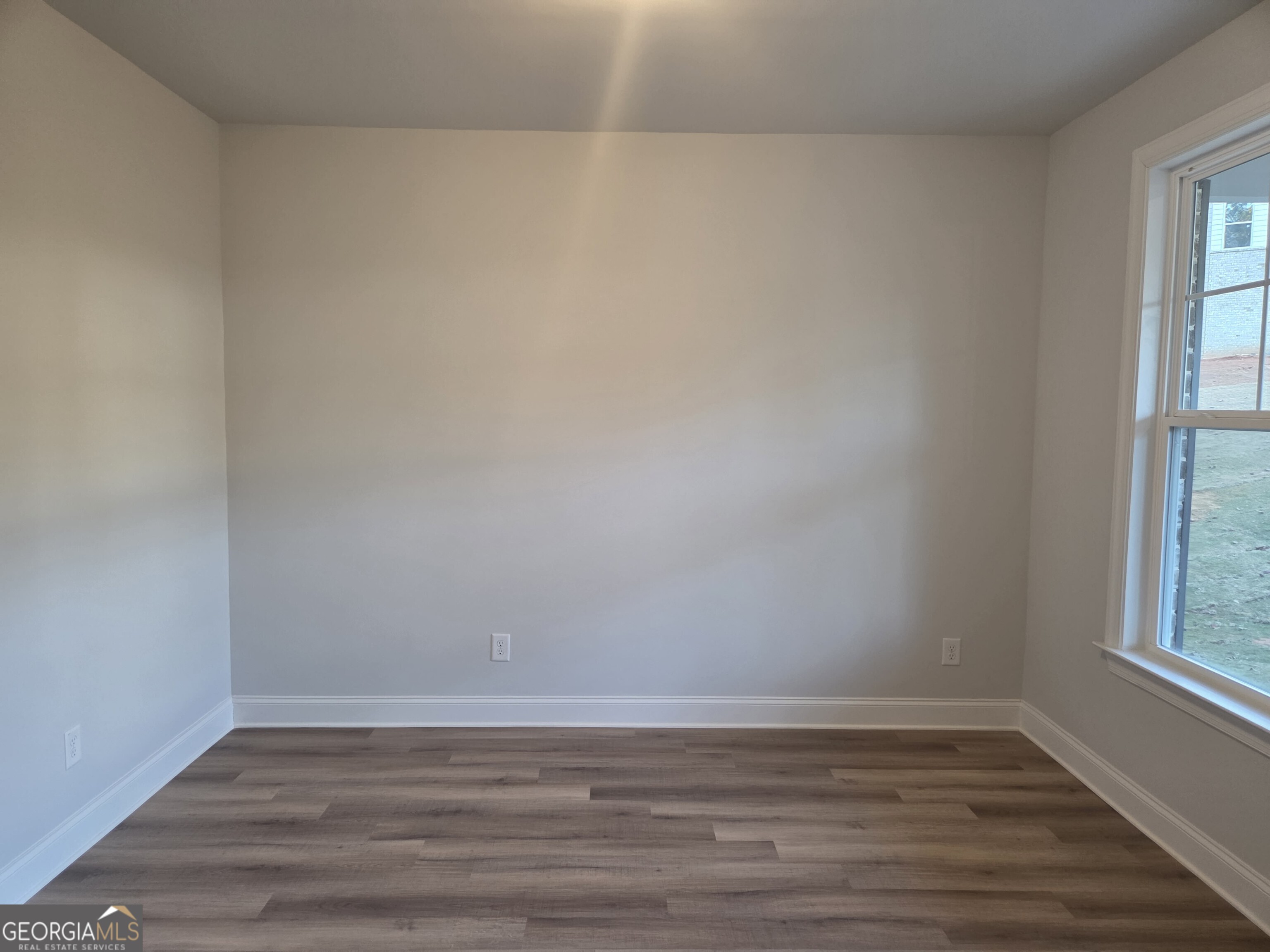 3245 Lions Ruby Lane