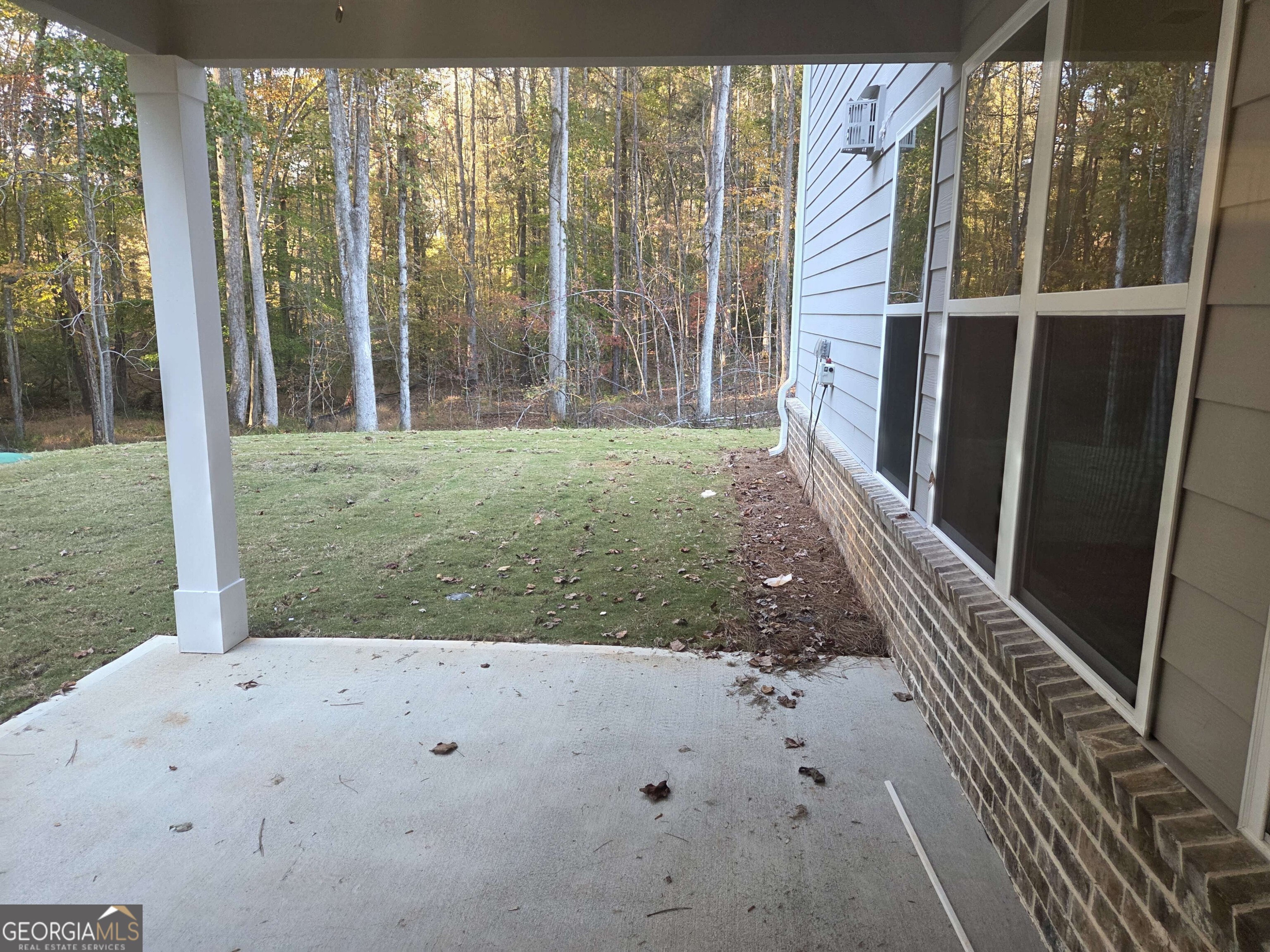 3245 Lions Ruby Lane