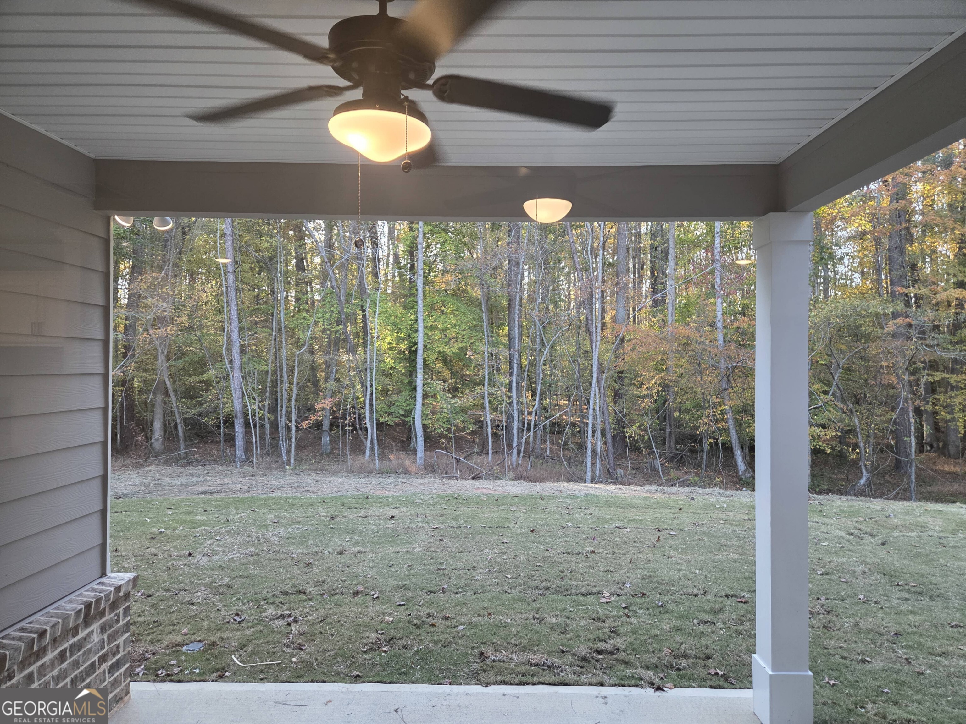 3245 Lions Ruby Lane