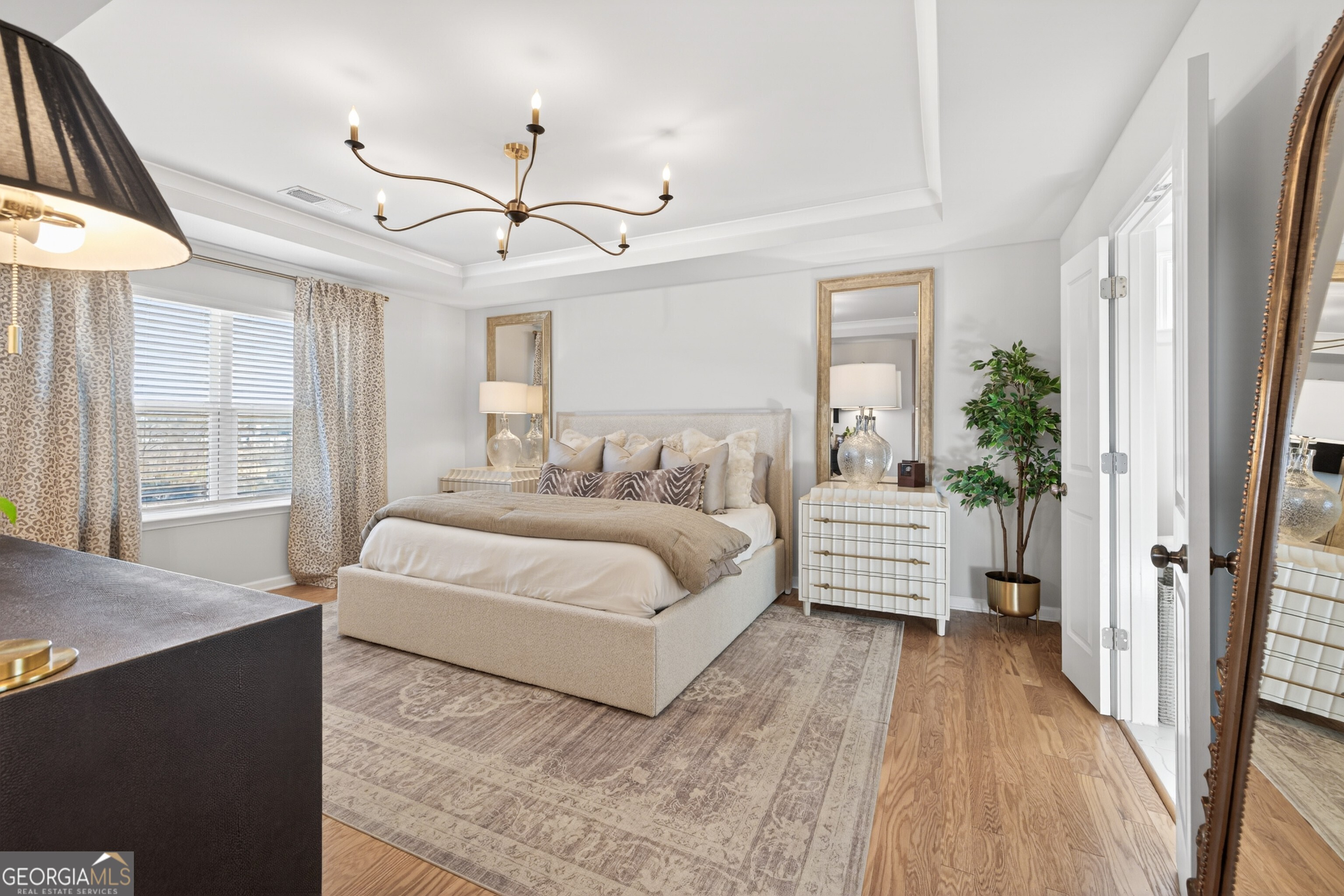 7277 Maple Brook Lane