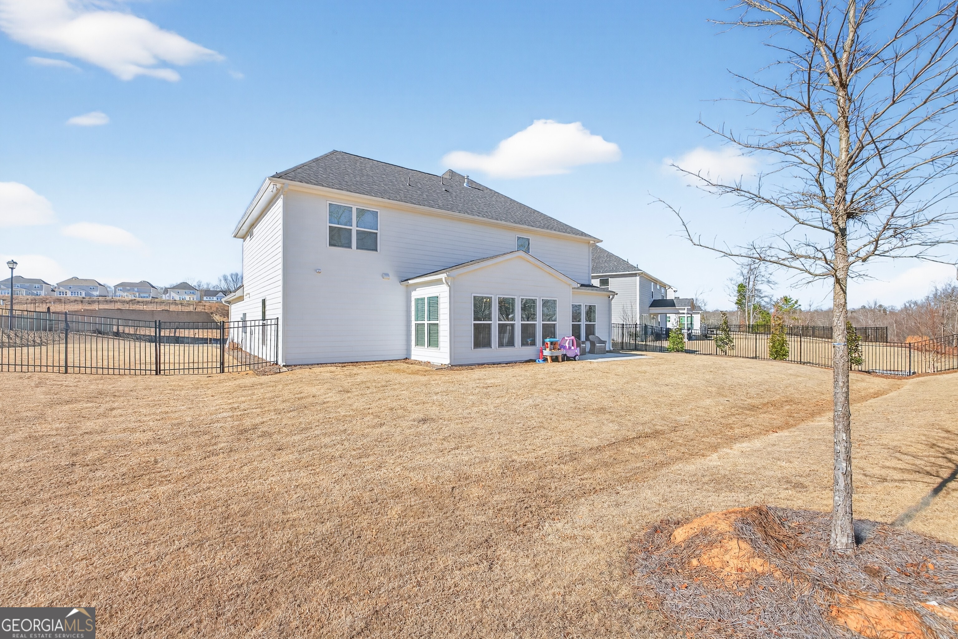 7277 Maple Brook Lane