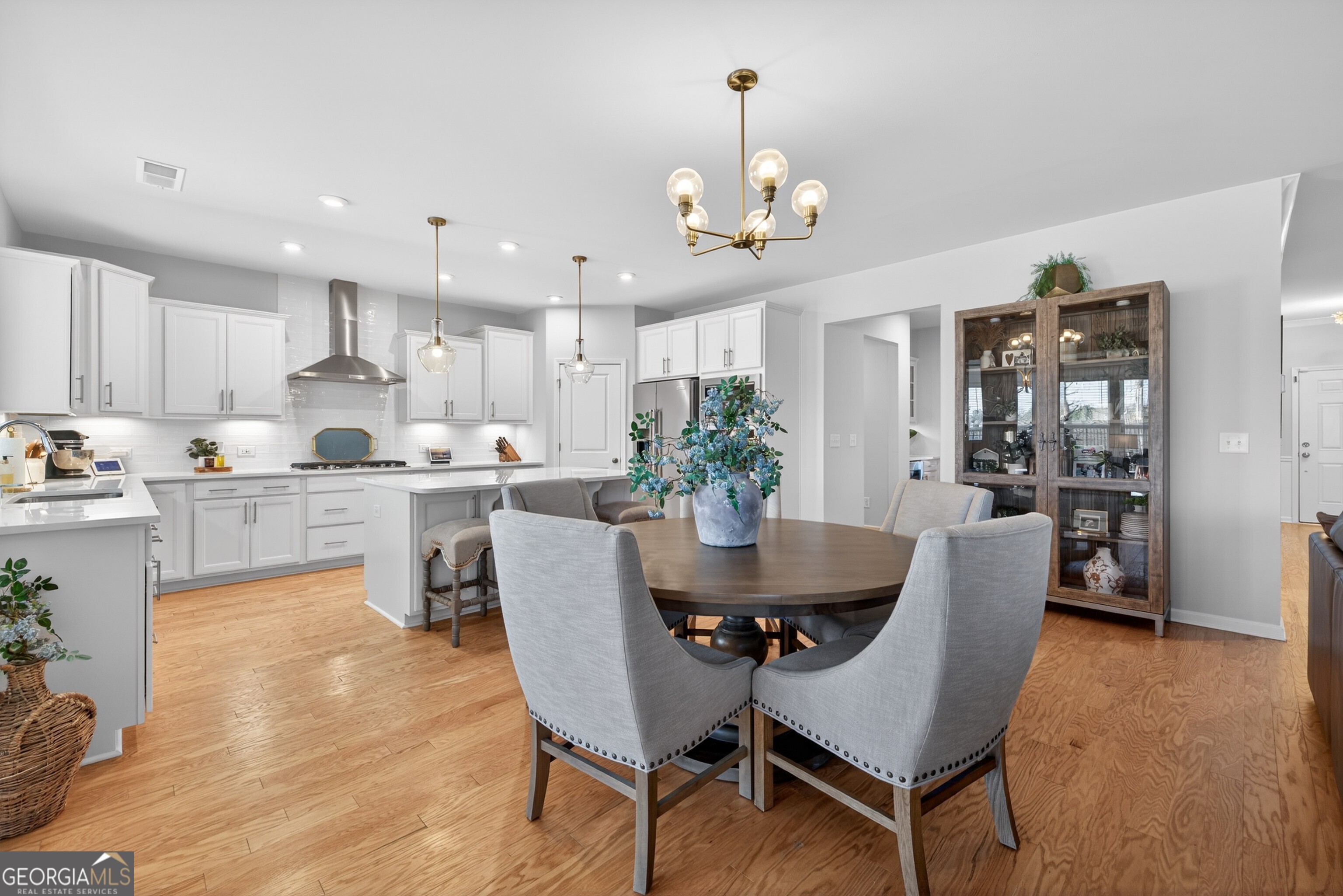 7277 Maple Brook Lane