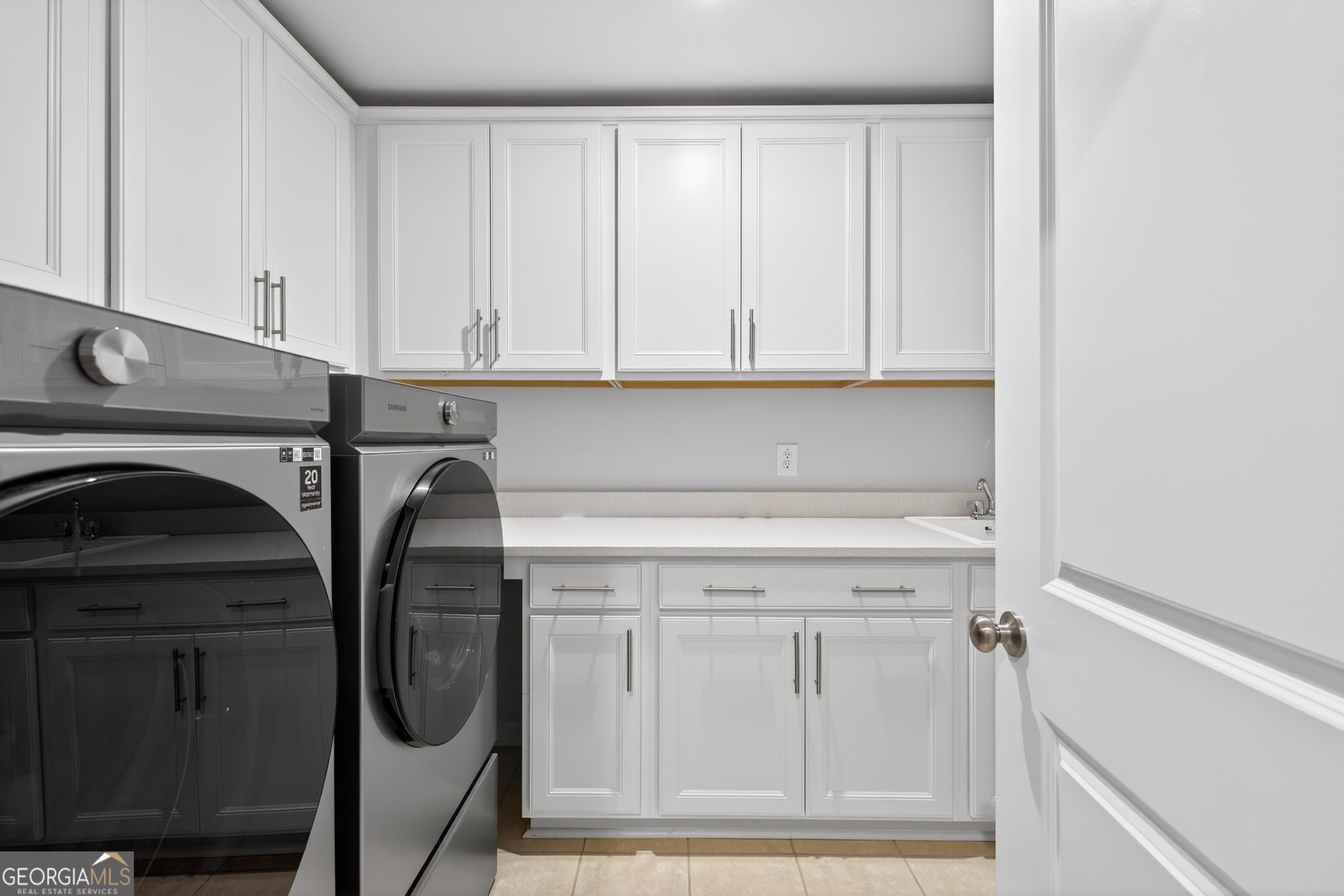 7277 Maple Brook Lane