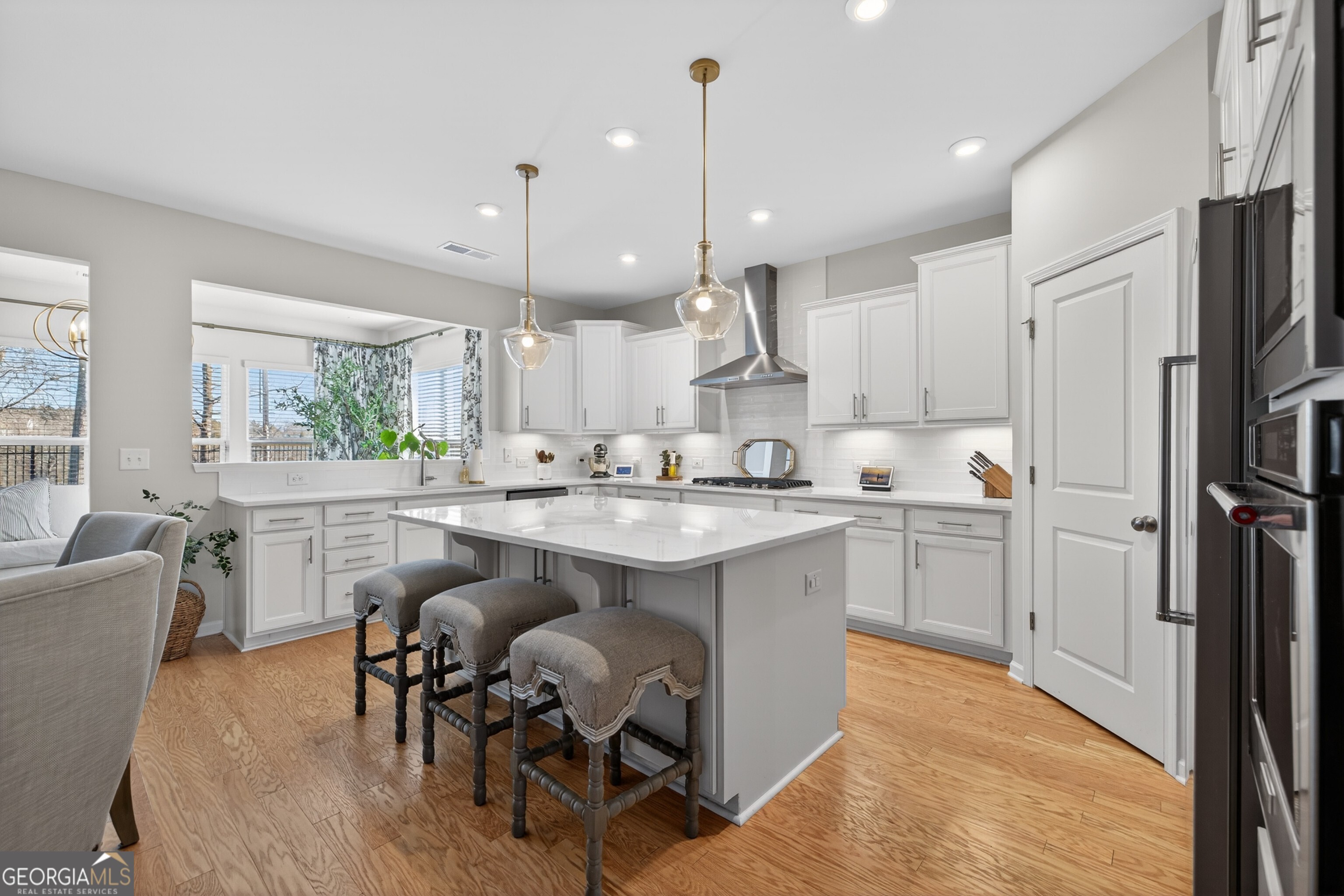 7277 Maple Brook Lane