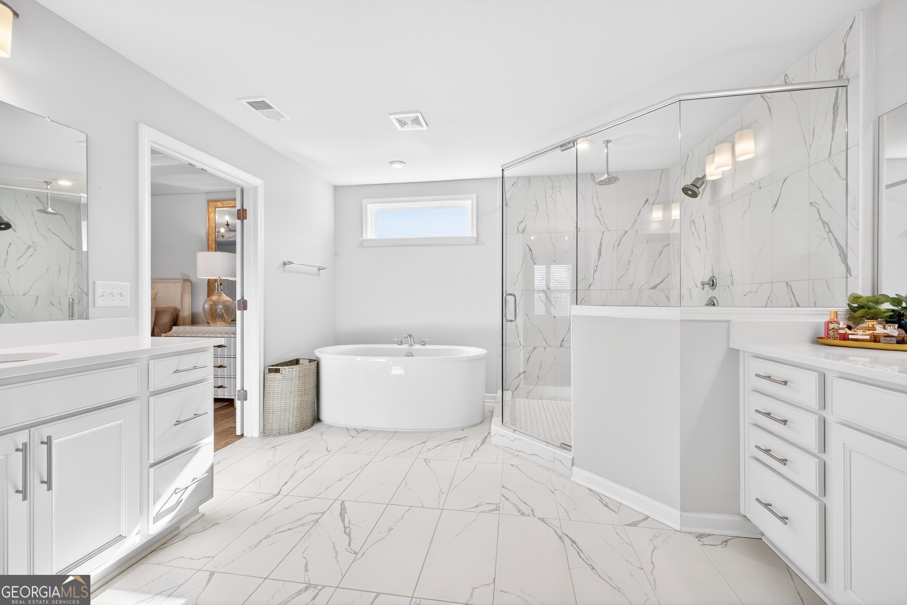 7277 Maple Brook Lane