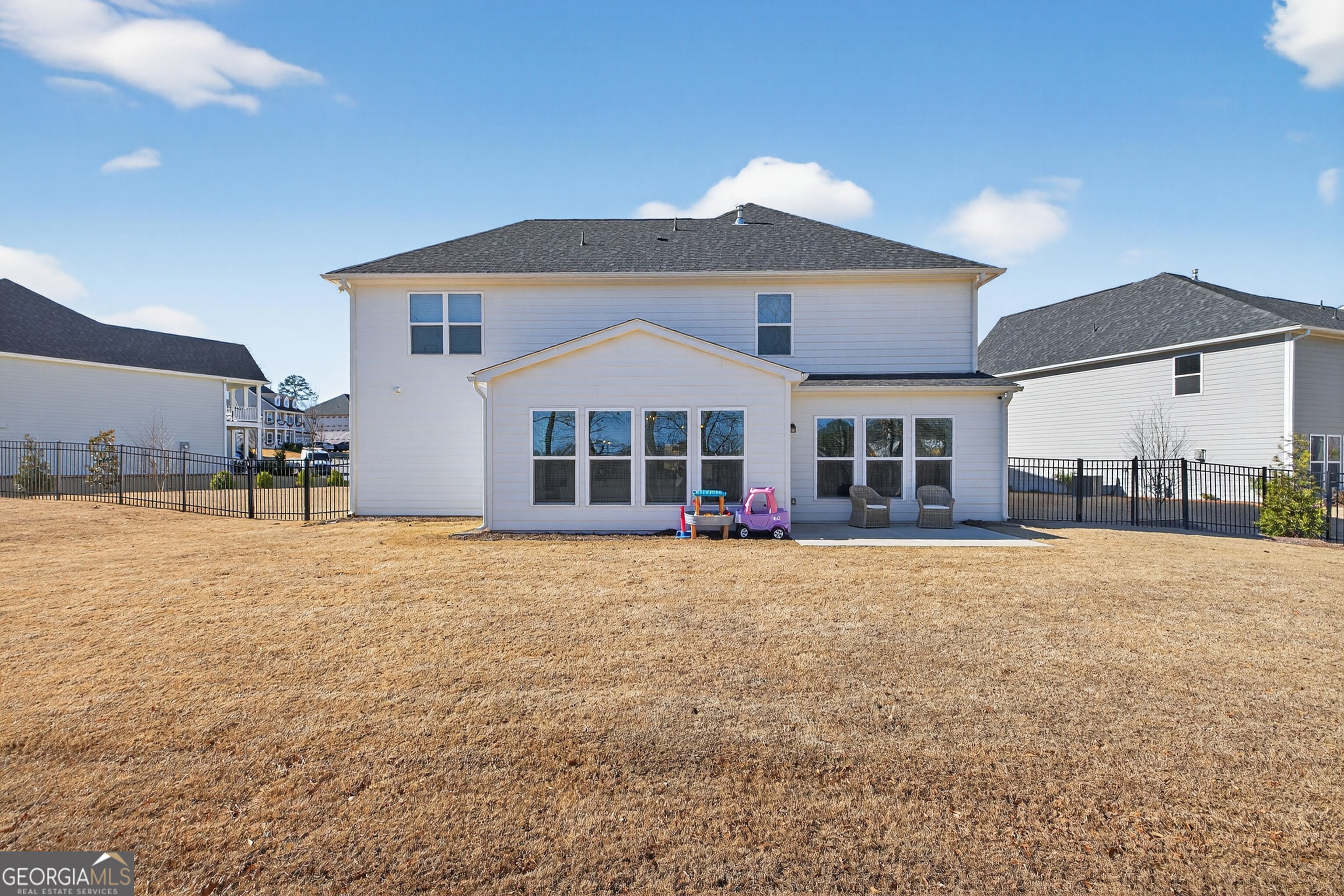 7277 Maple Brook Lane