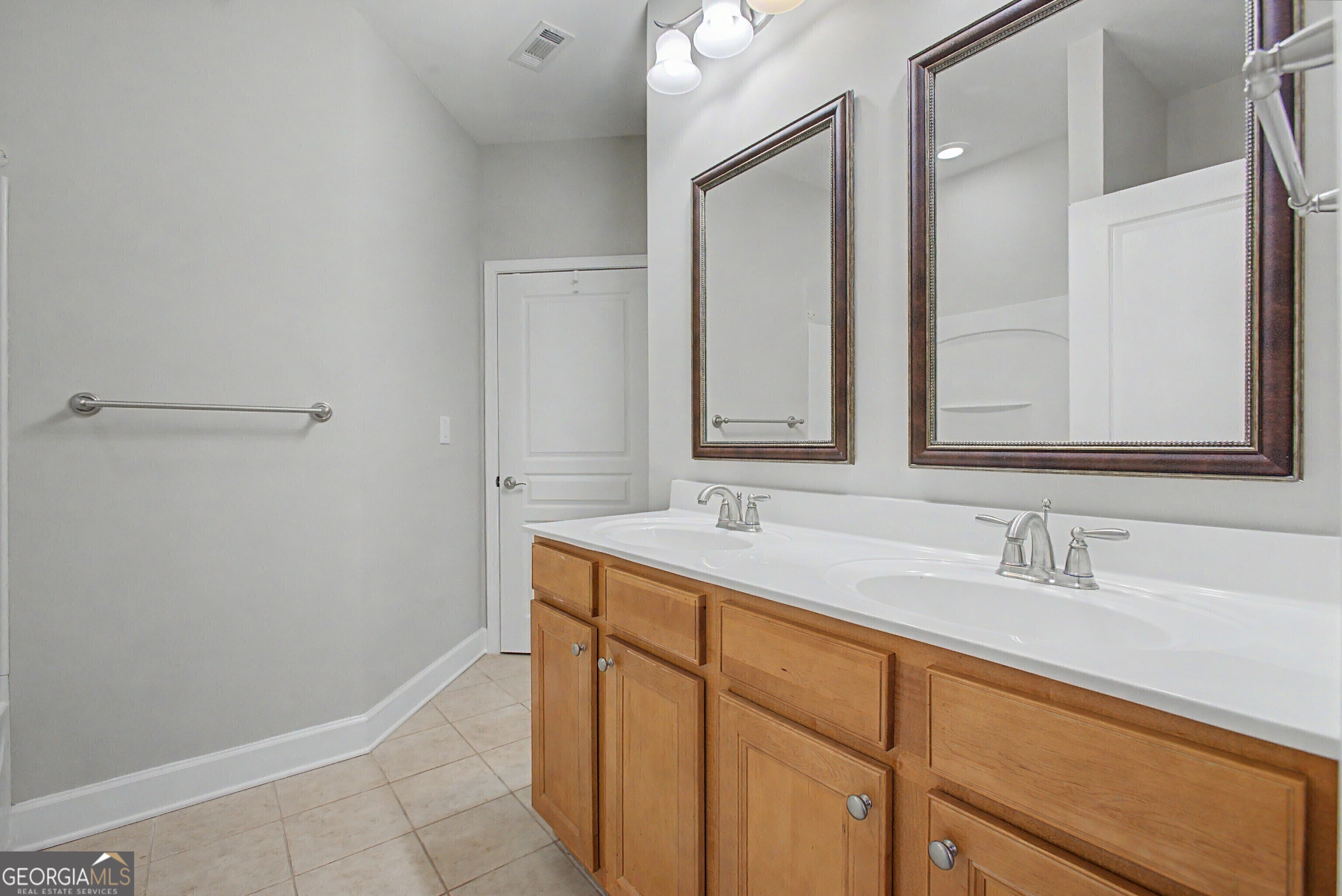 115 Creekside Court