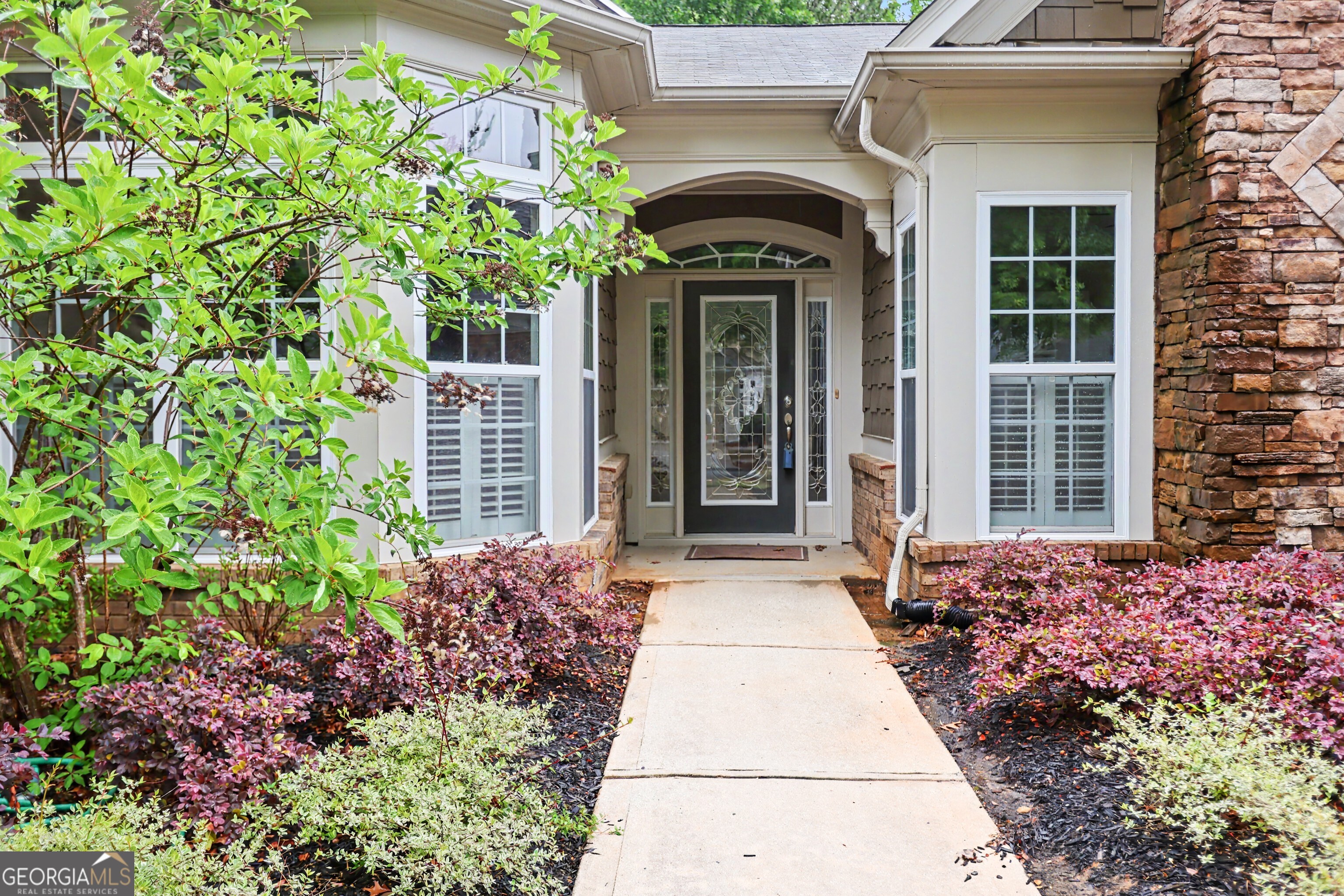 115 Creekside Court
