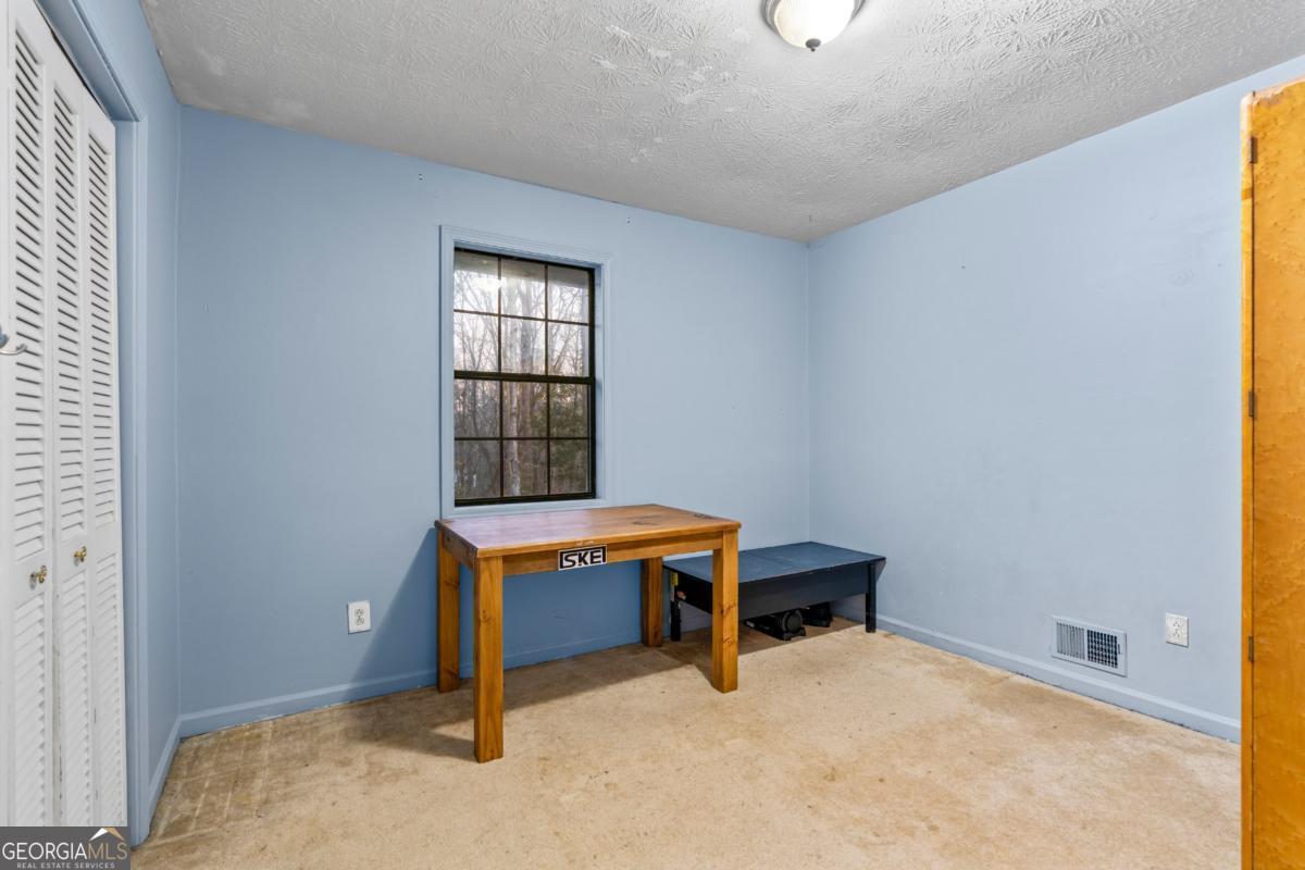 2220 Davis Oaks Court