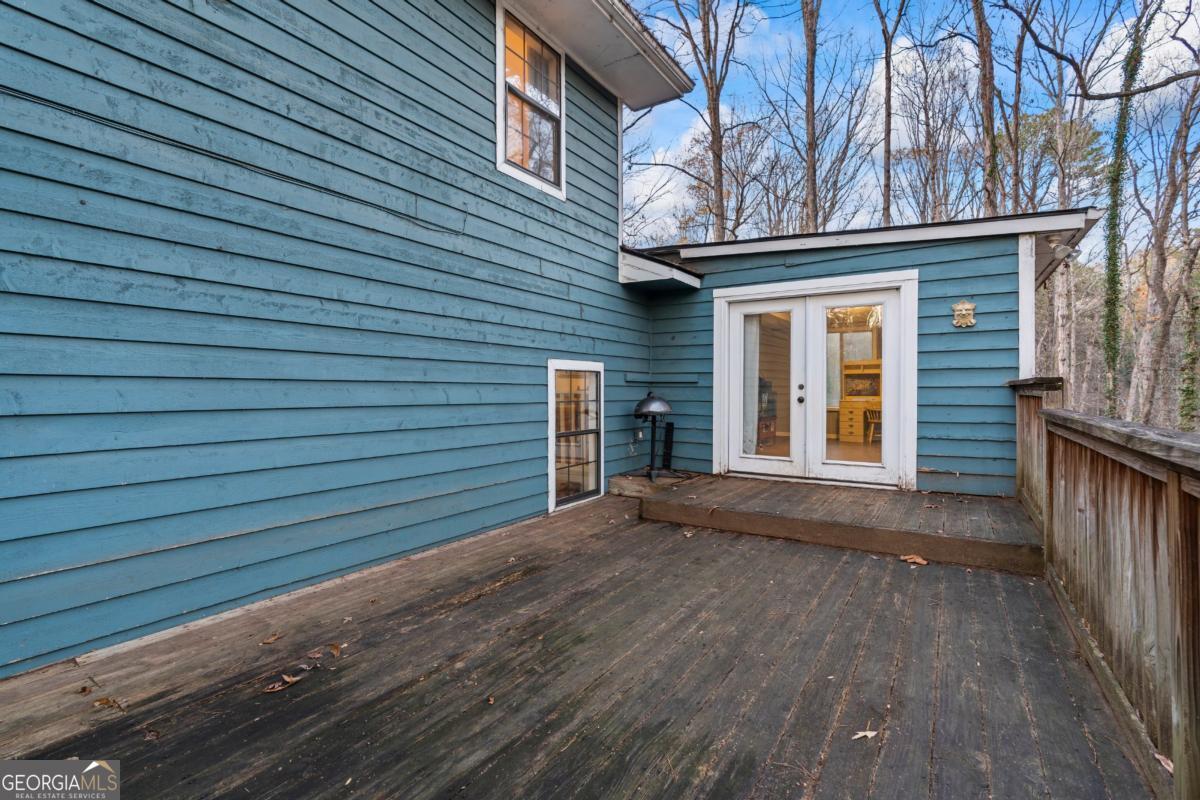 2220 Davis Oaks Court