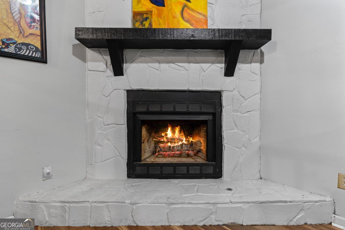 2220 Davis Oaks Court