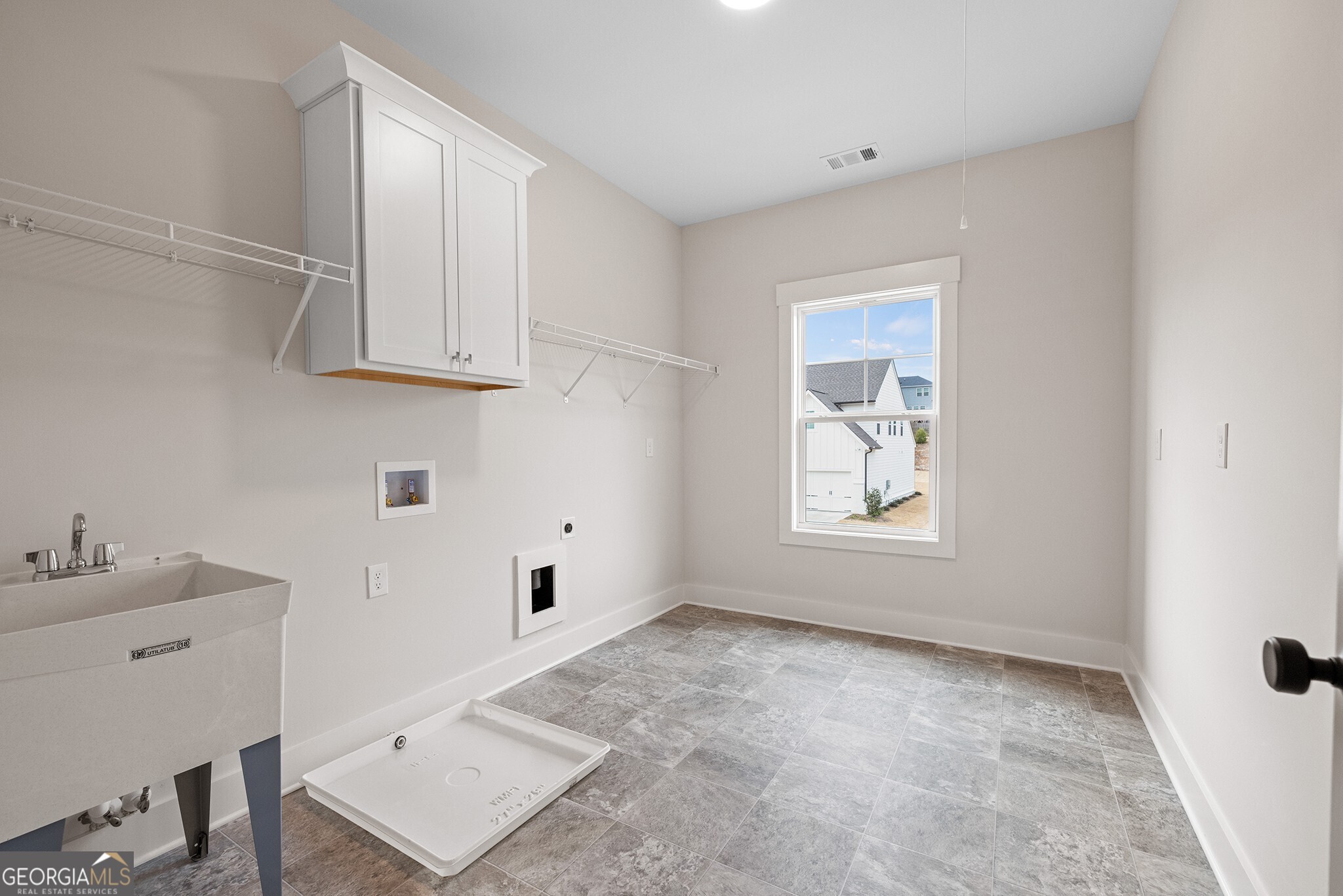 3390 Hillshire Drive