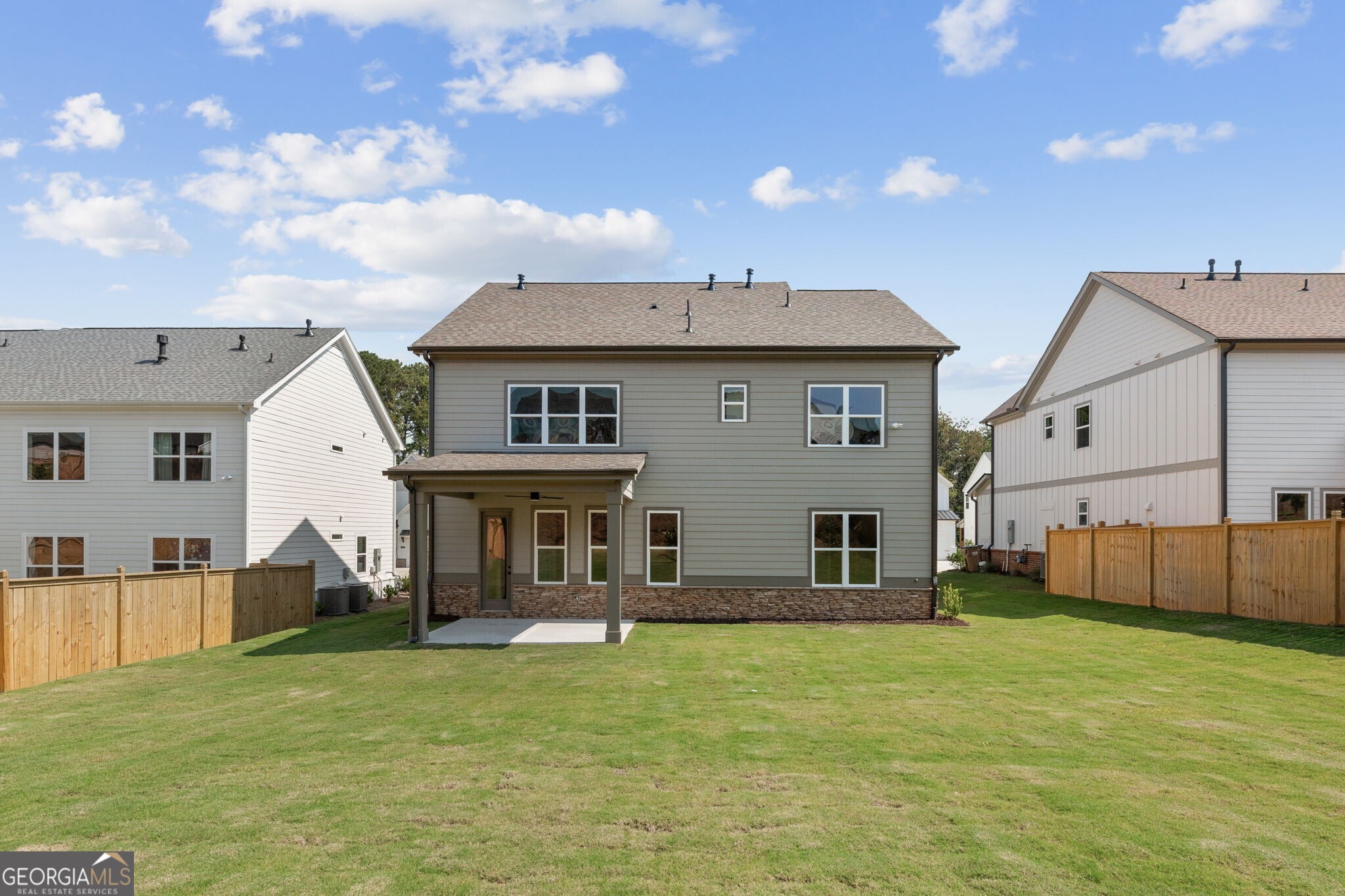 3335 Hillshire Drive