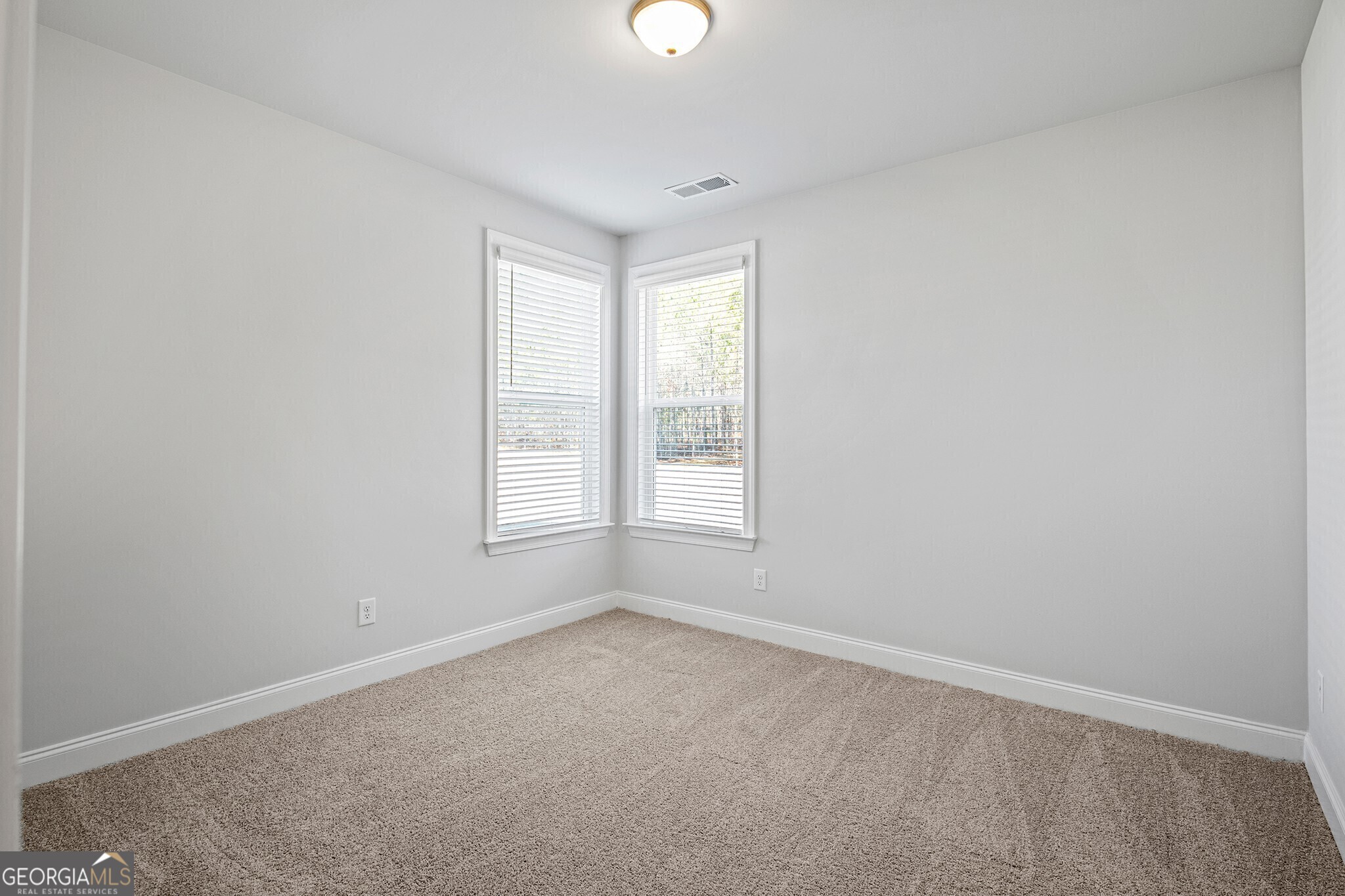 3240 Lions Ruby Lane