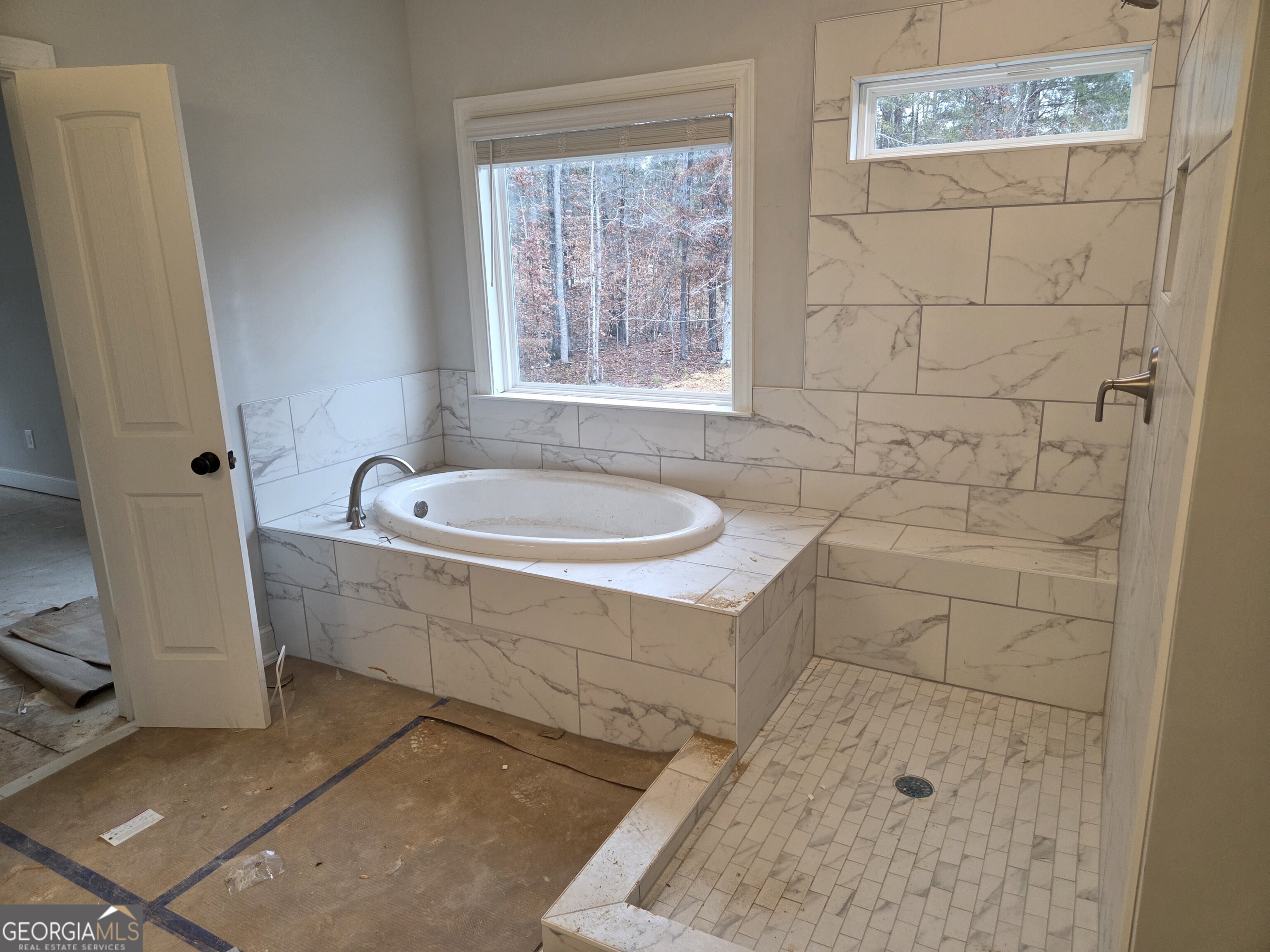 3240 Lions Ruby Lane