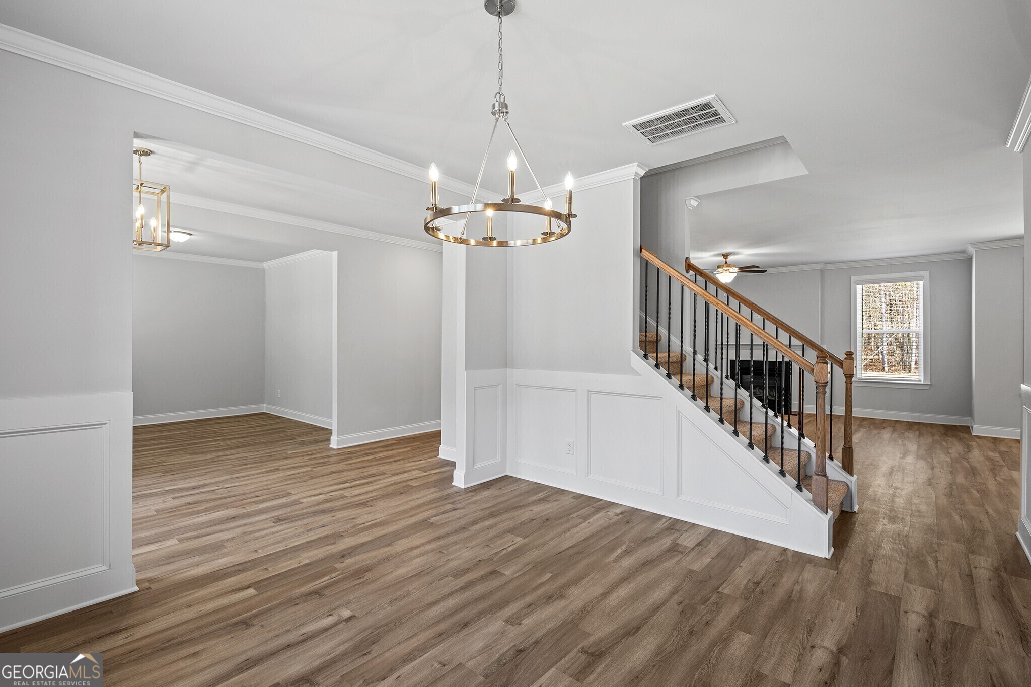 3240 Lions Ruby Lane