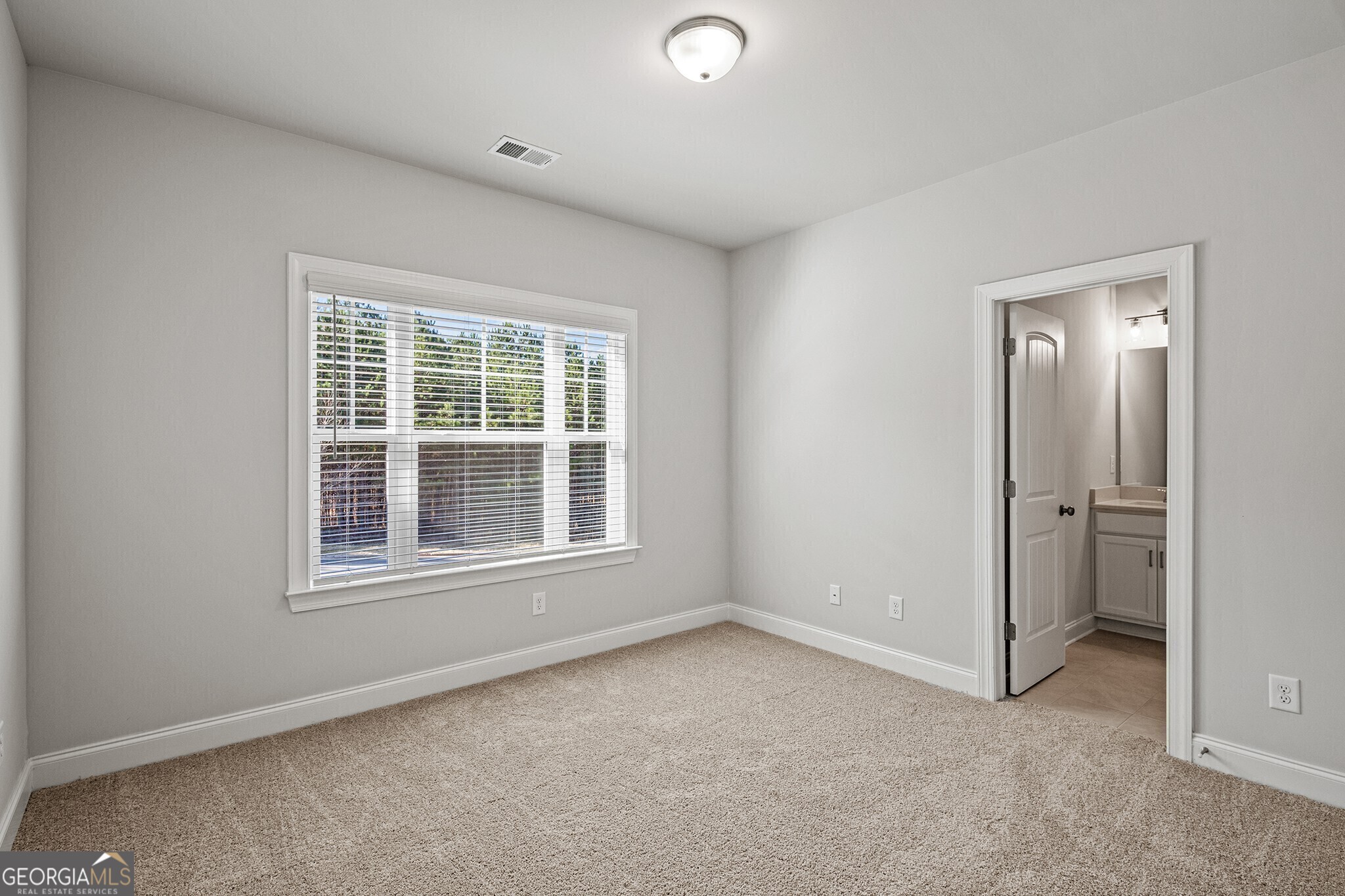 3240 Lions Ruby Lane