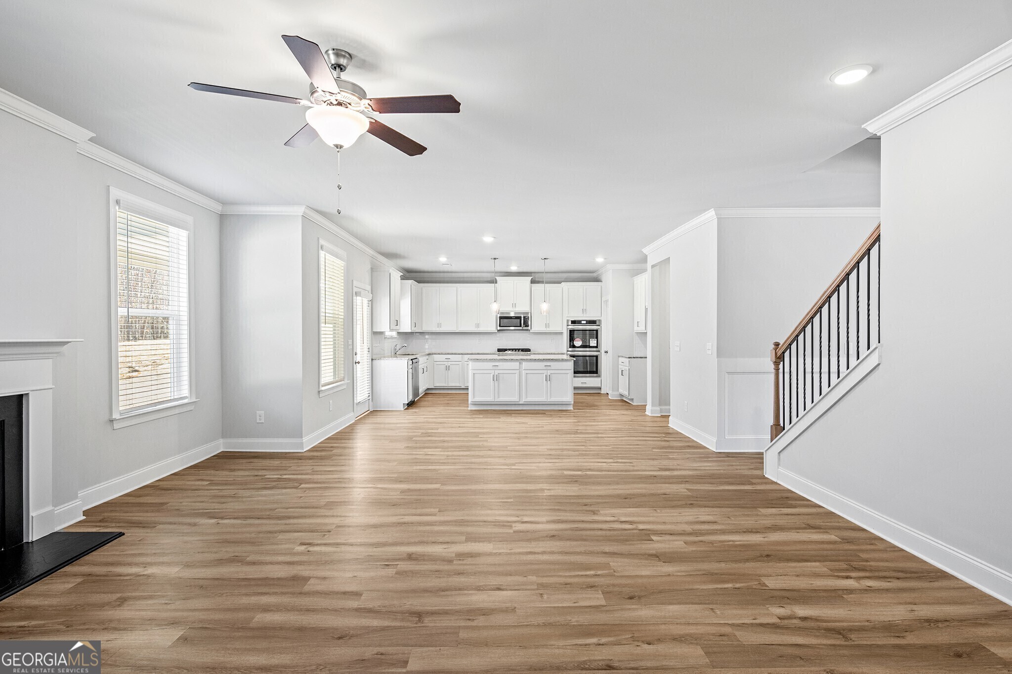 3240 Lions Ruby Lane