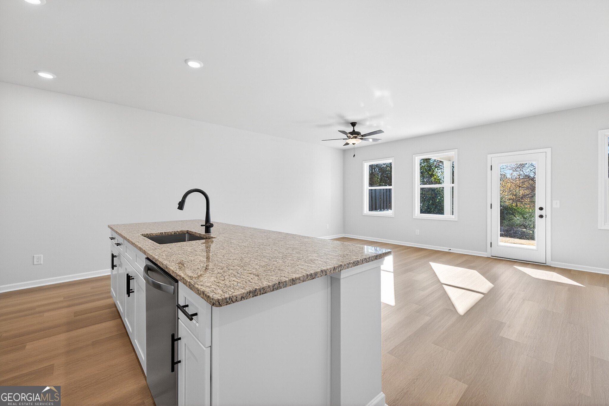 578 Madison Street # 100