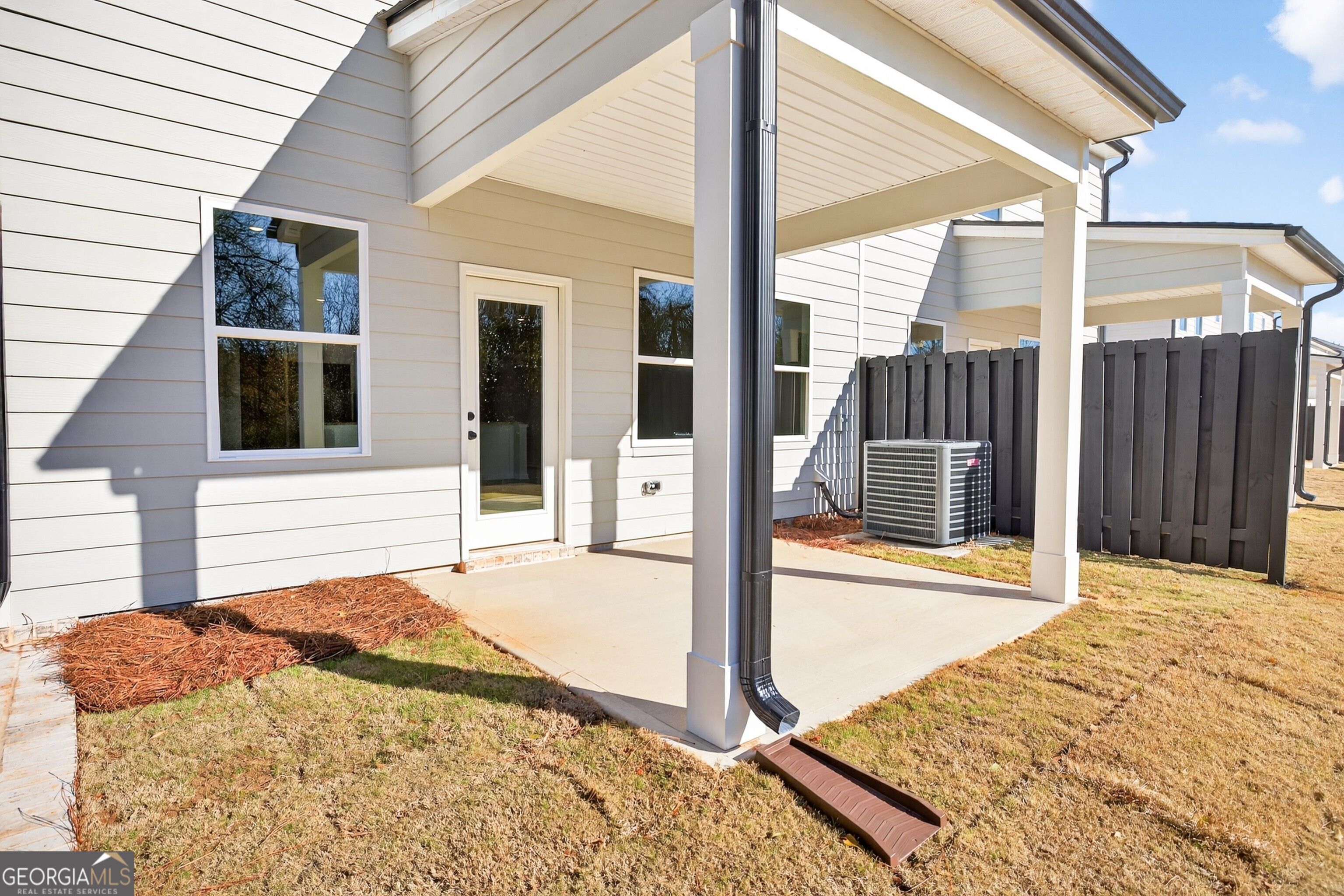 578 Madison Street # 100