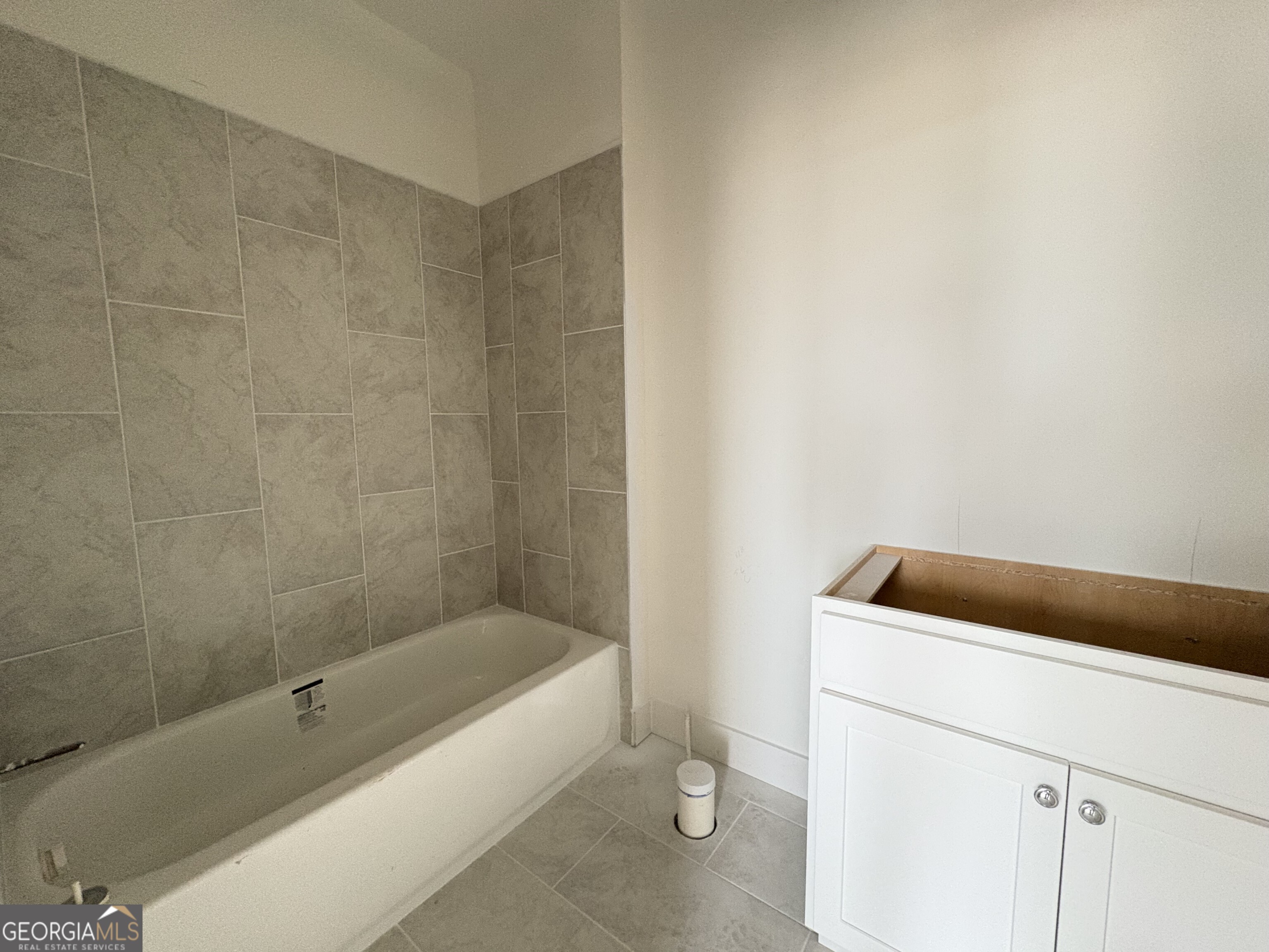 4510 Greyson Manor Drive