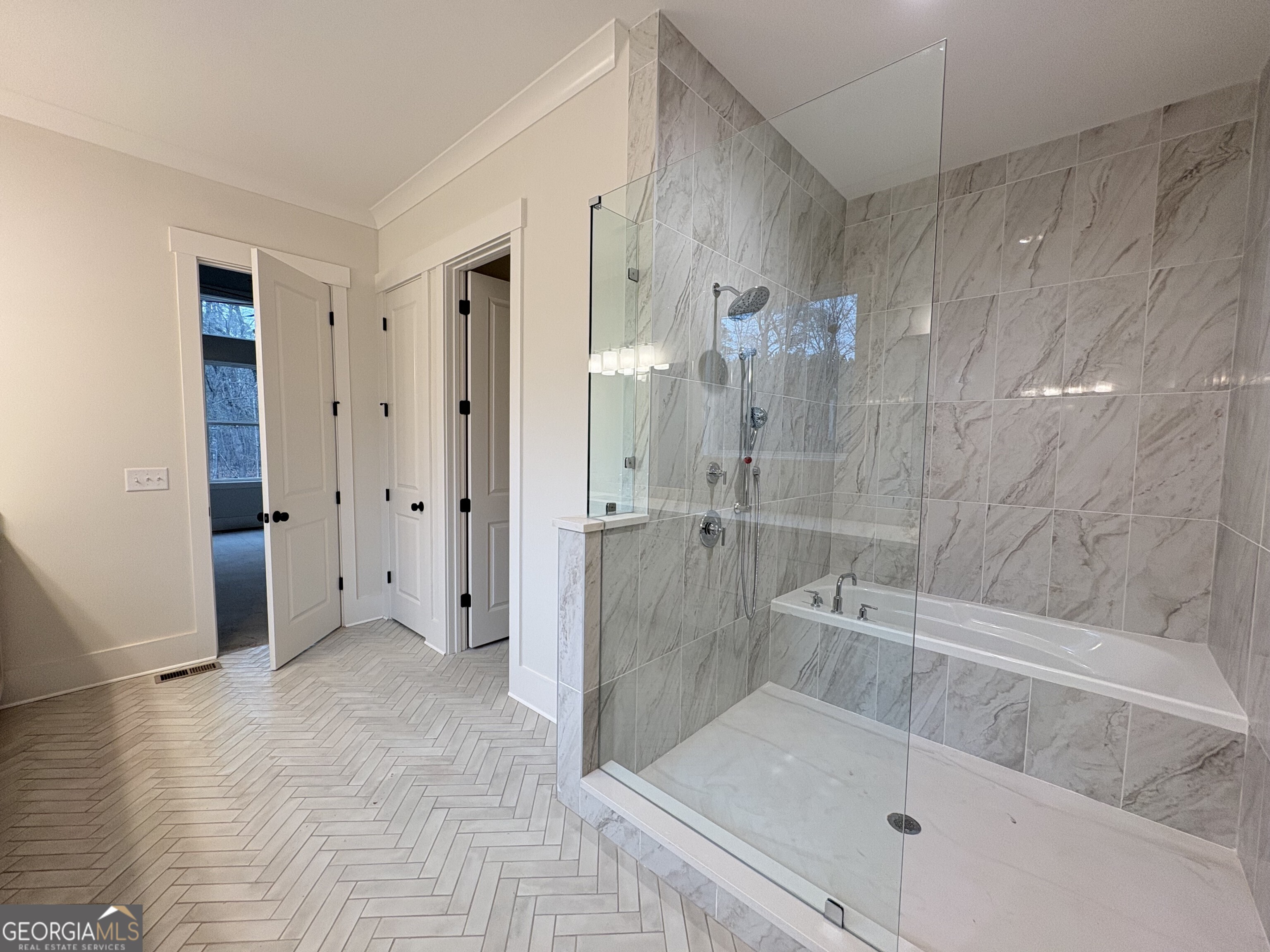 4640 Greyson Manor Drive