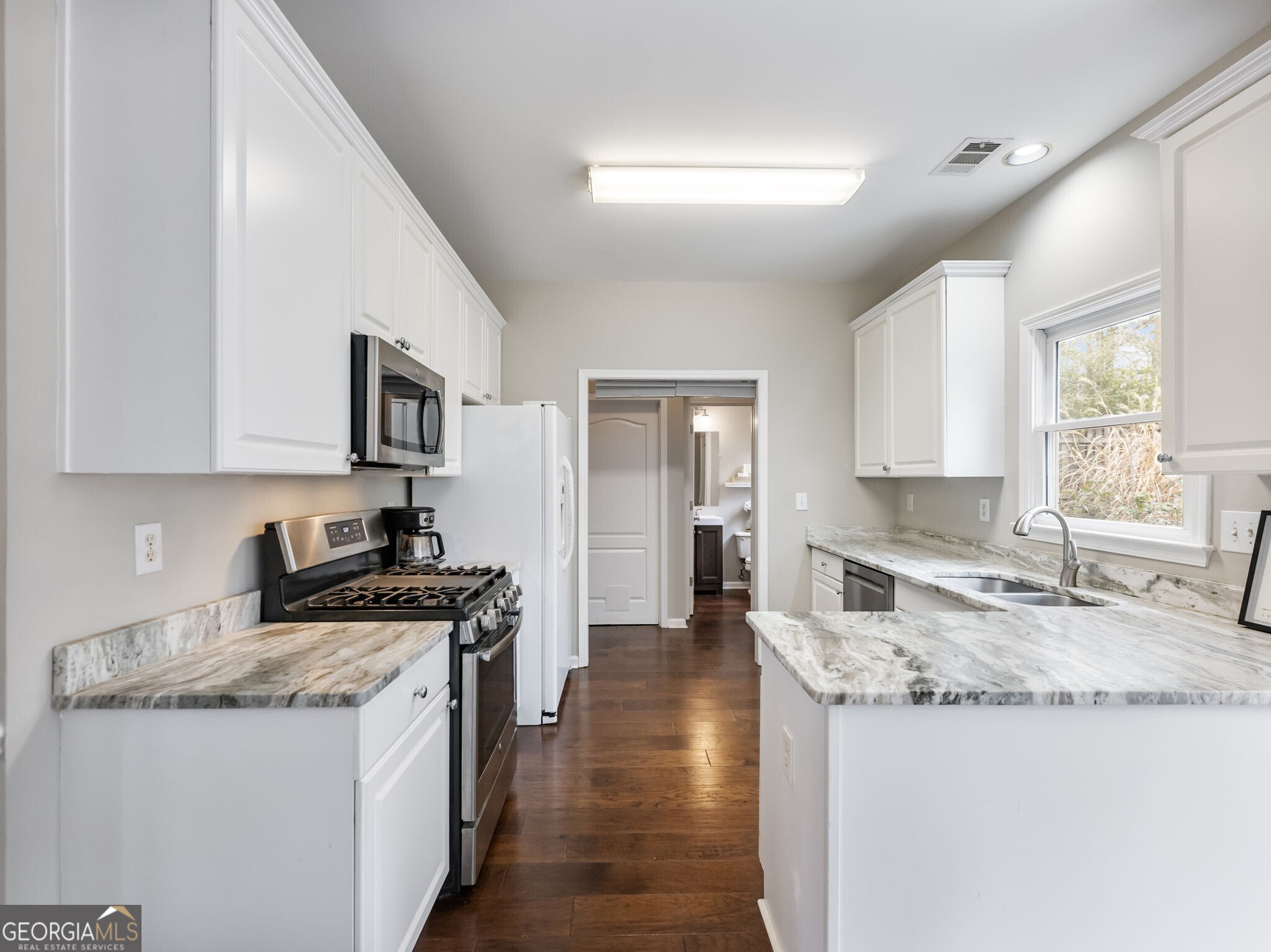 1775 Lake Height Circle