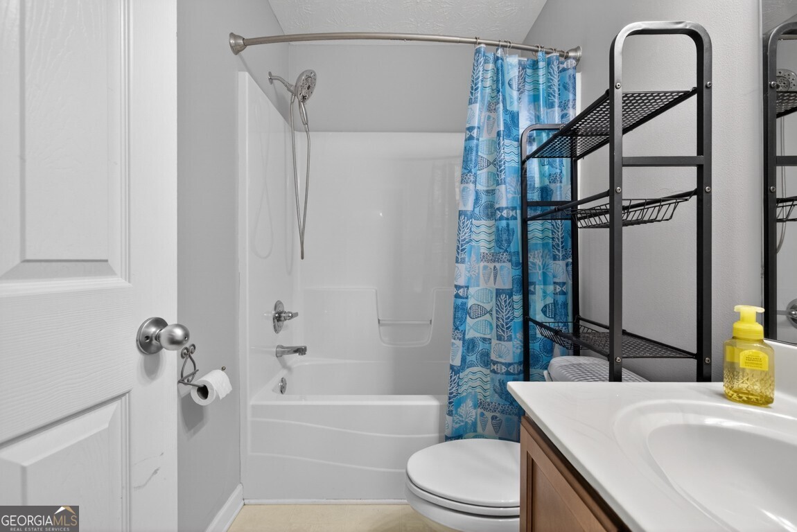 3338 Gardenside Walk