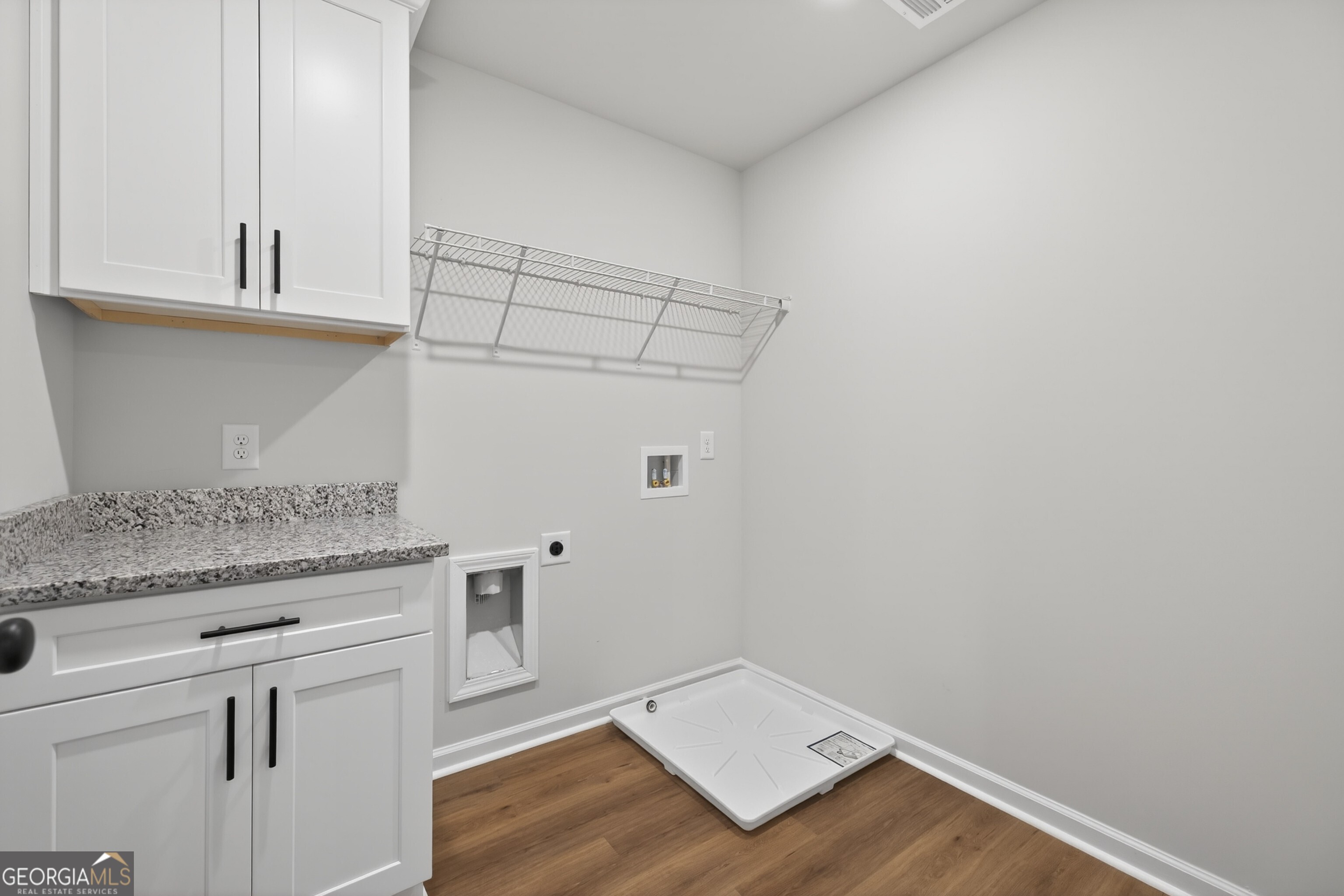 594 Madison Street # 100