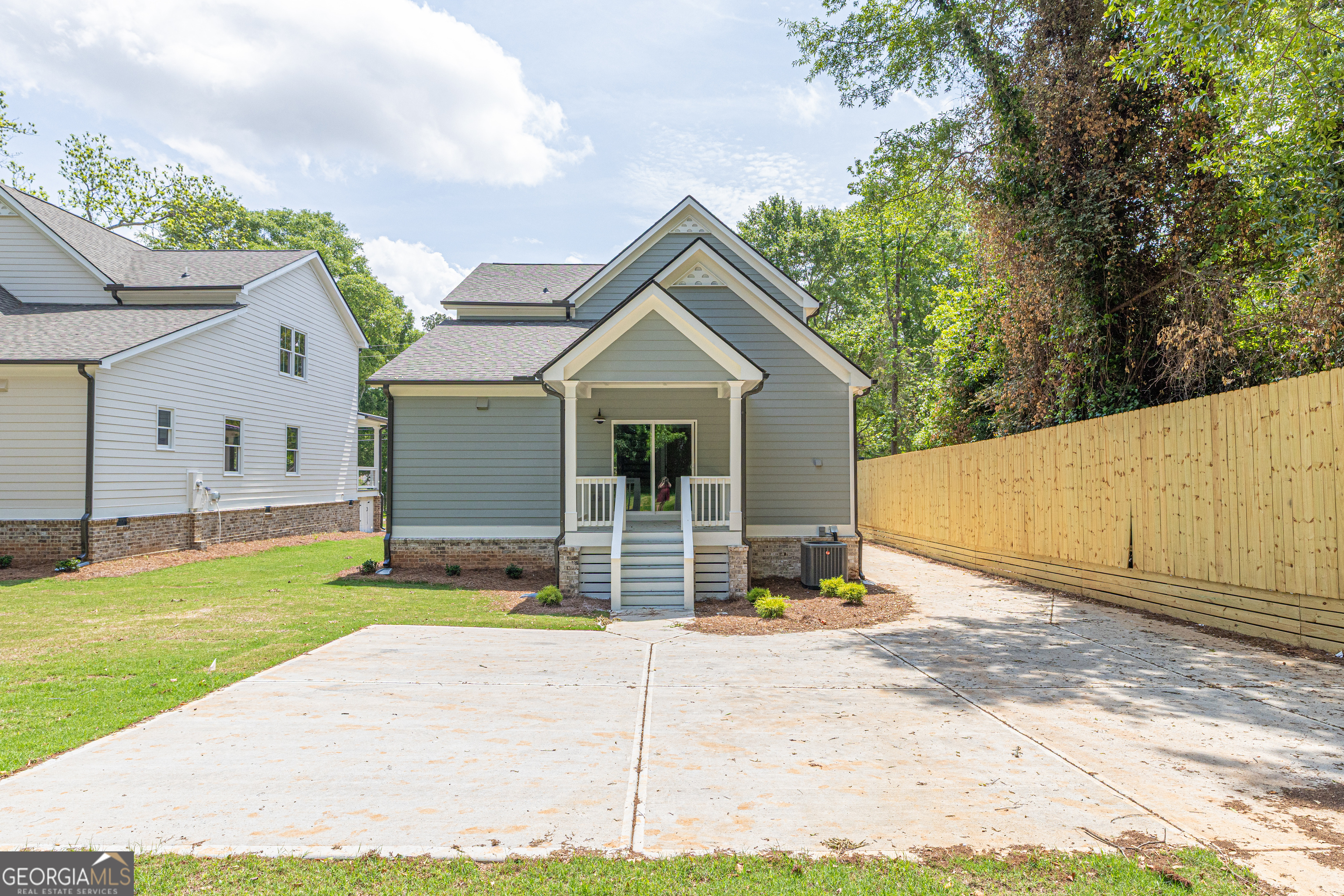 229 E Marable Street