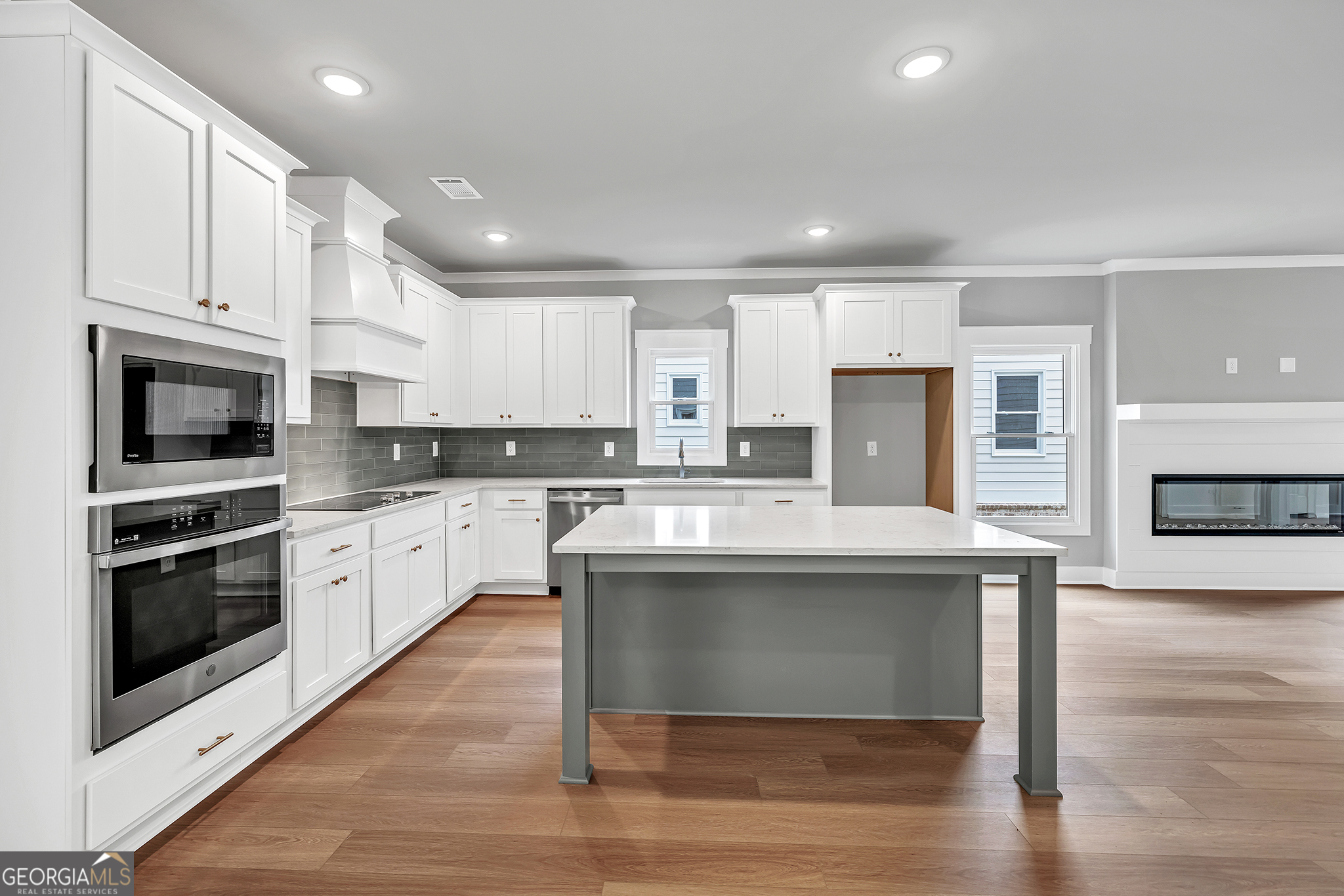 229 E Marable Street