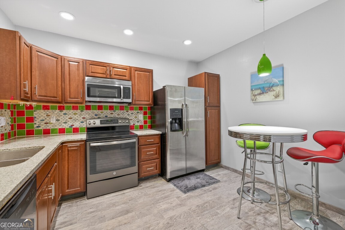 1393 Silver Thorne Court