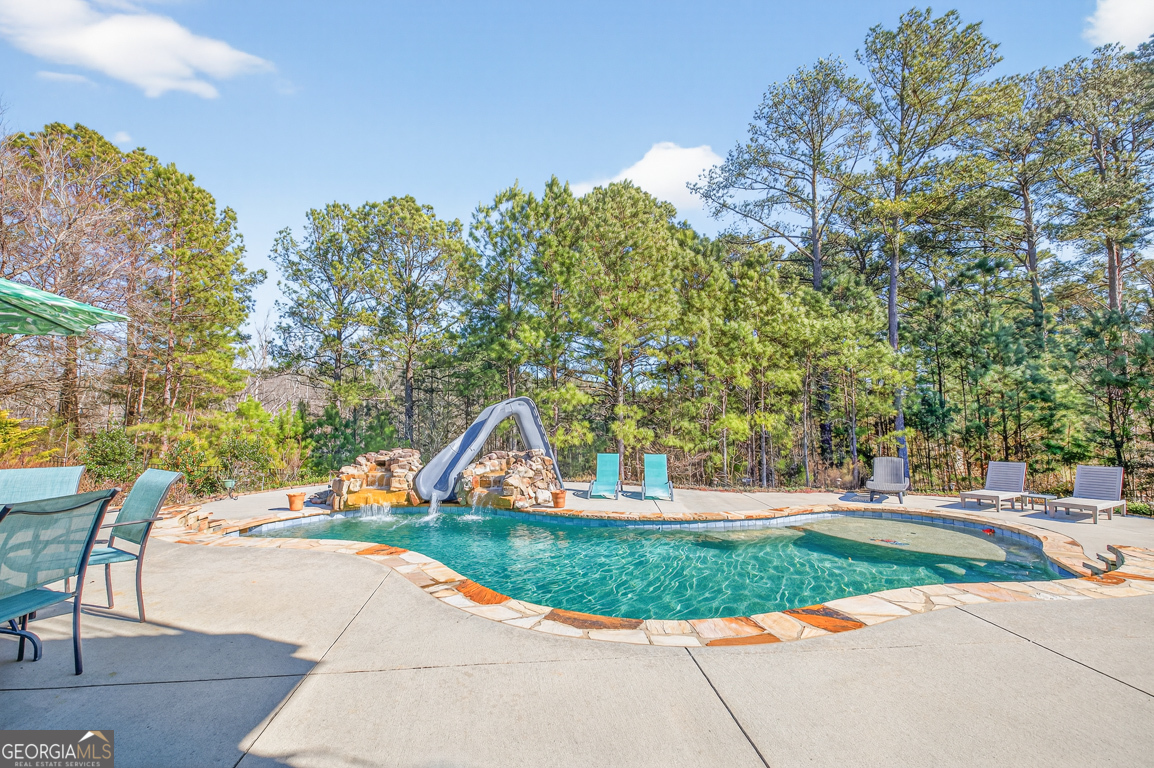 1393 Silver Thorne Court