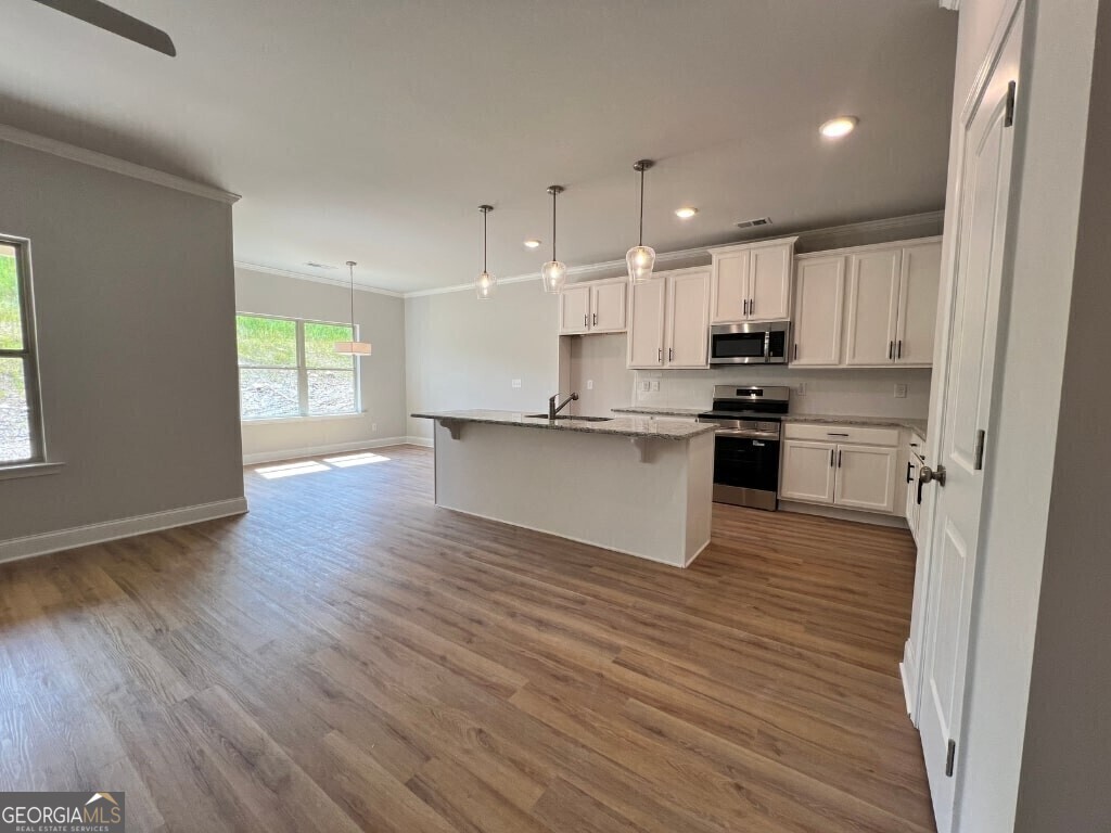 136 Greenview Court
